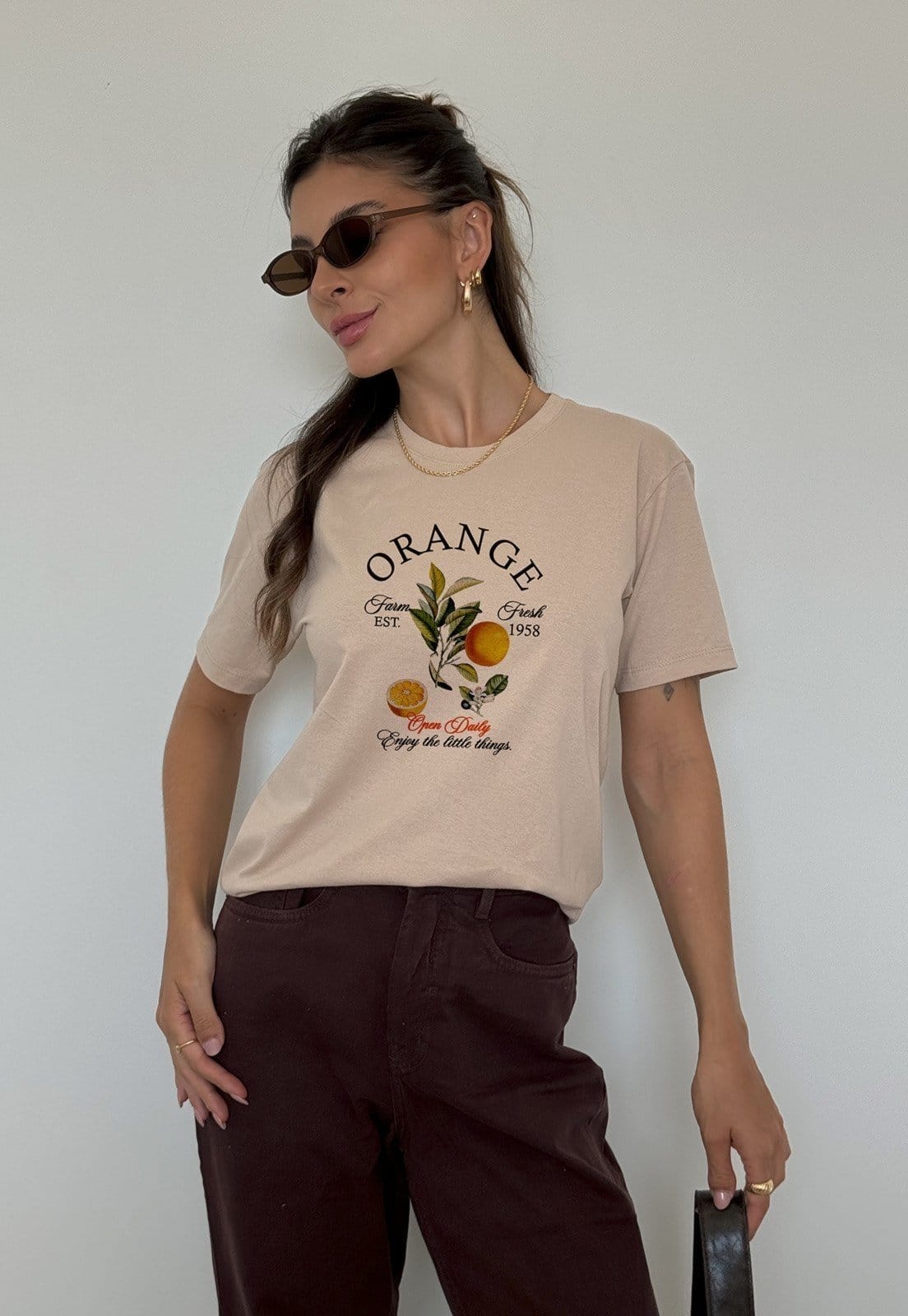 Camiseta Cianitas Chocolate Estampa Orange