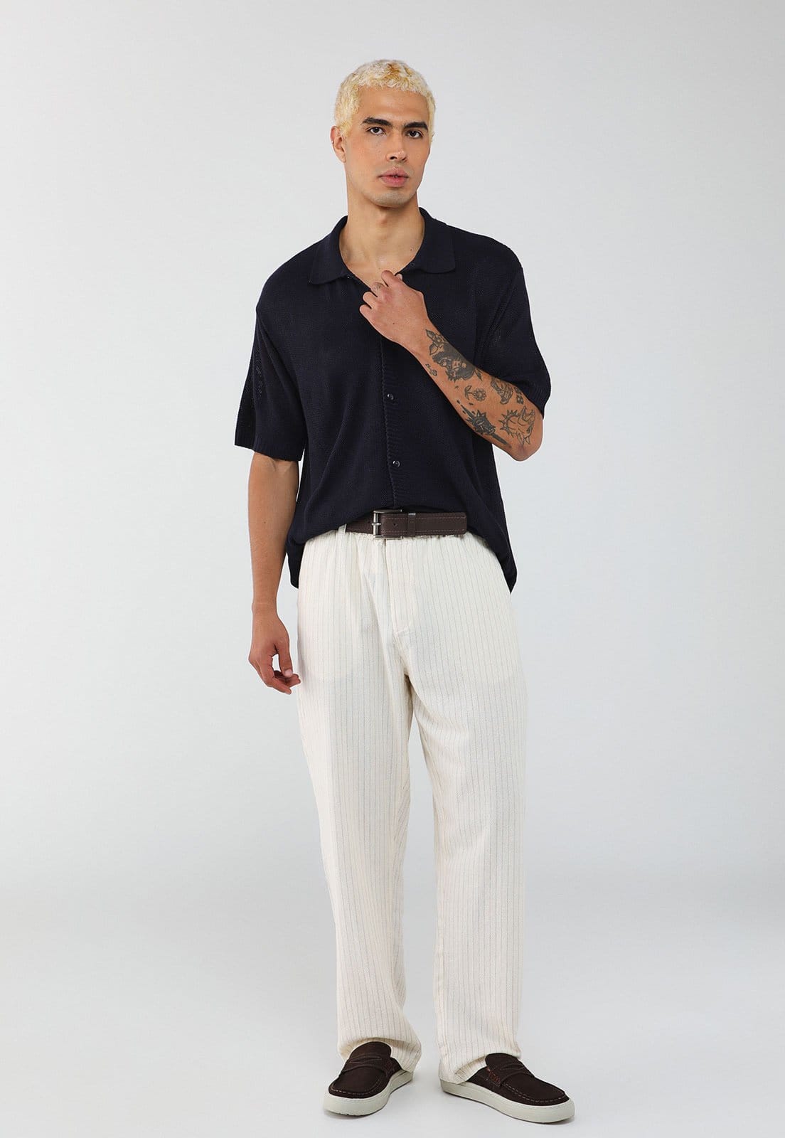 Vista 2 Camisa Masculina Hering Manga Curta Preta Hering preto