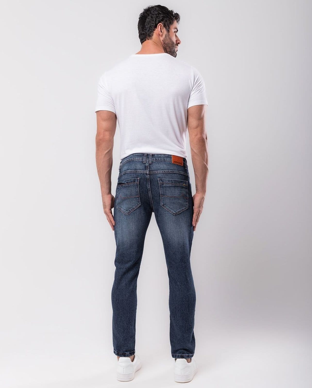 Vista 2 Calça Slim Fit Masculina com Jogo de Costura 23807 Escura Consciência jeans