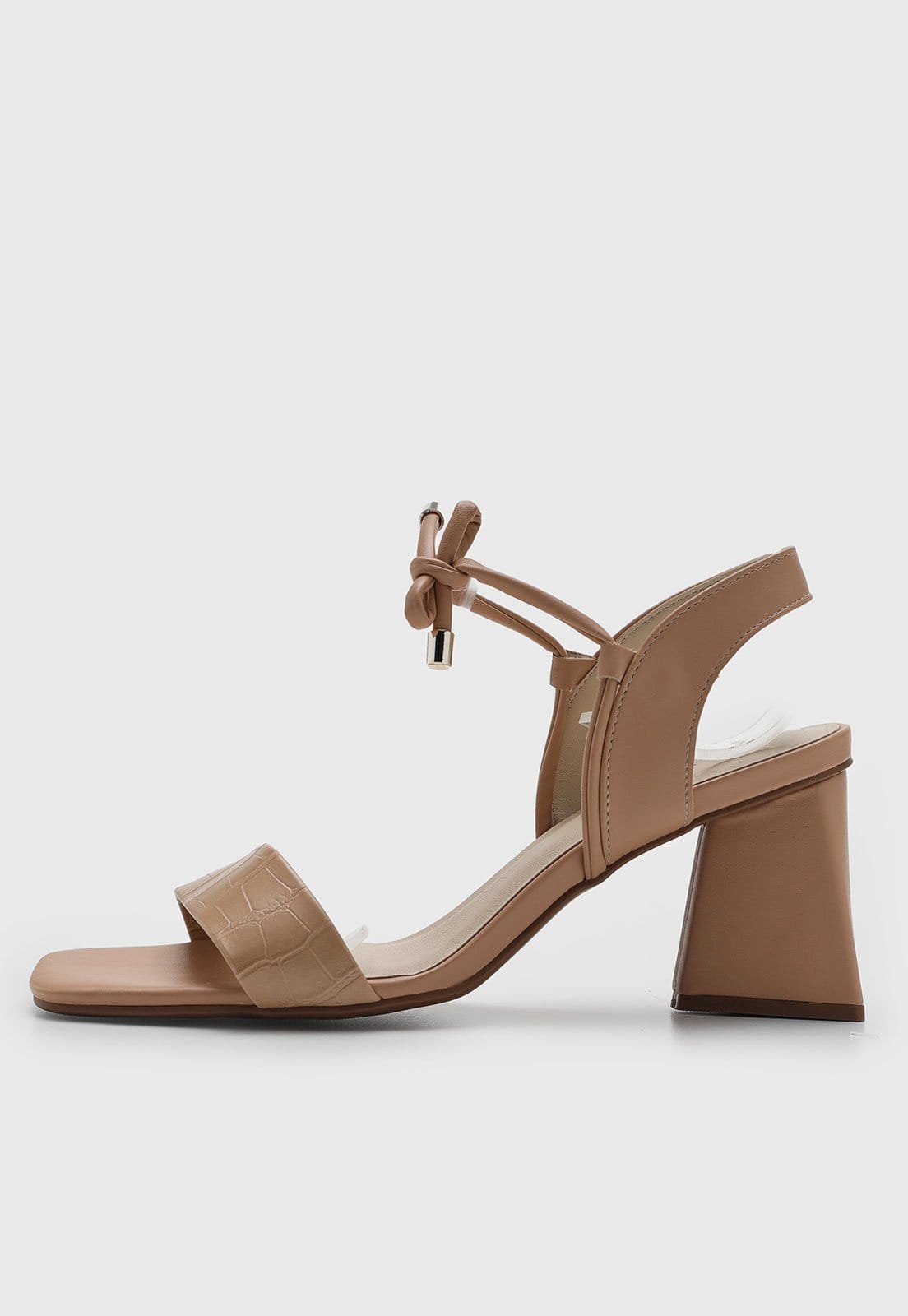 Sandália Feminina cê Salto Alto Amarração