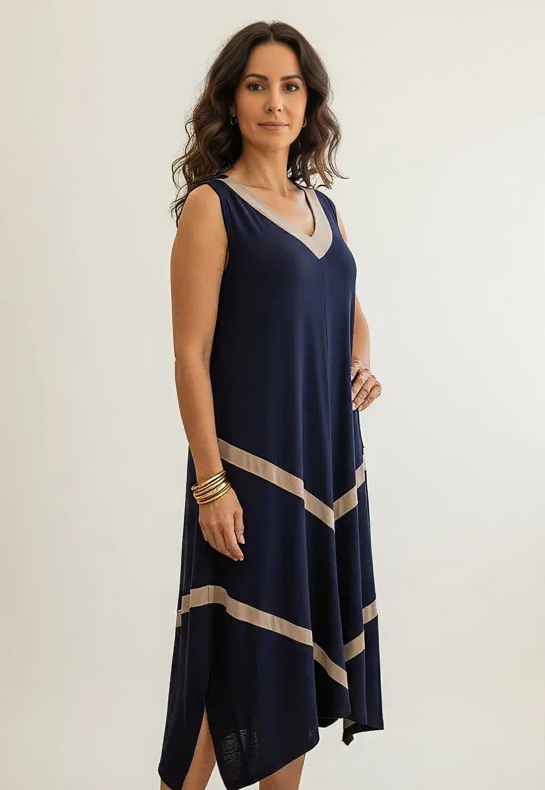 Vista principal Vestido CabanaFee Serena Regata Malha Midi Plus Azul e Ocre Cabanafree azul marinho