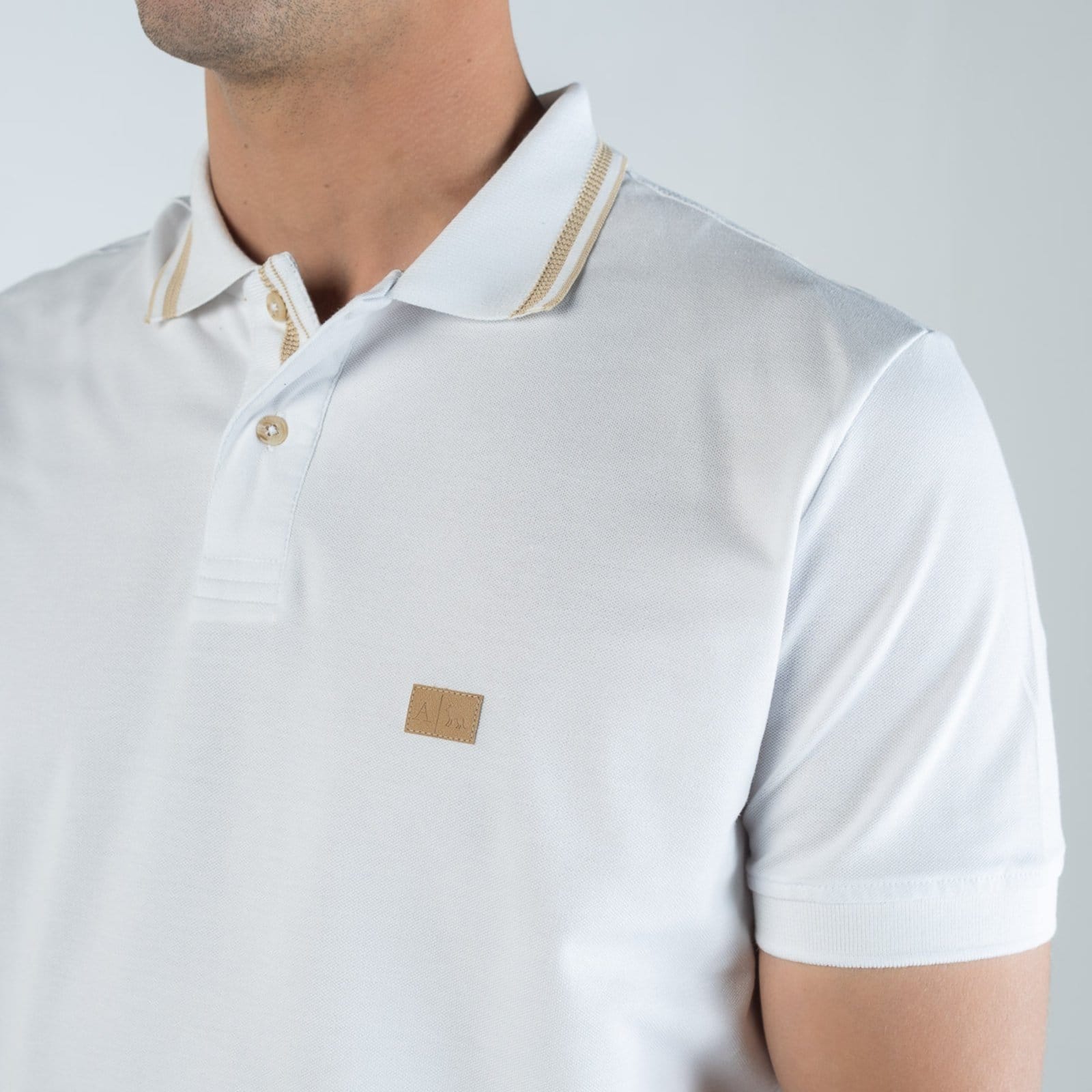 Vista 2 Camisa Polo Acostamento Frisos Branca Acostamento branco