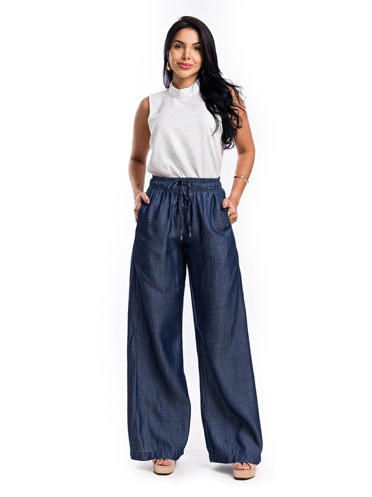 Vista 2 Calça Pantalona Restrito Jeans de Liocel Cós Elástico Restrito Jeans azul