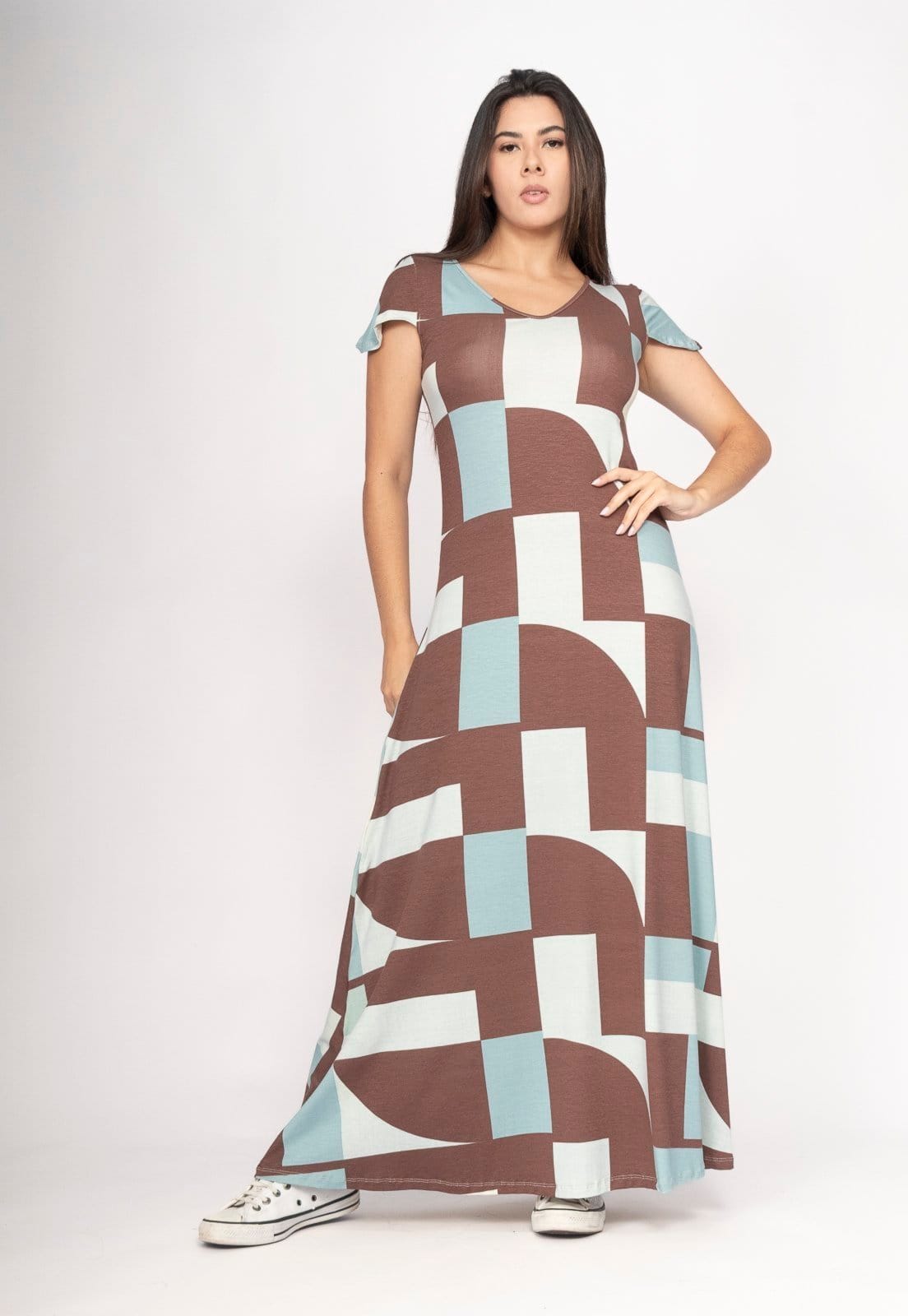 Vista 2 Vestido CabanaFree Amanara Longo Malha Santa Rosa do Tocantins Cabanafree estampado rosa