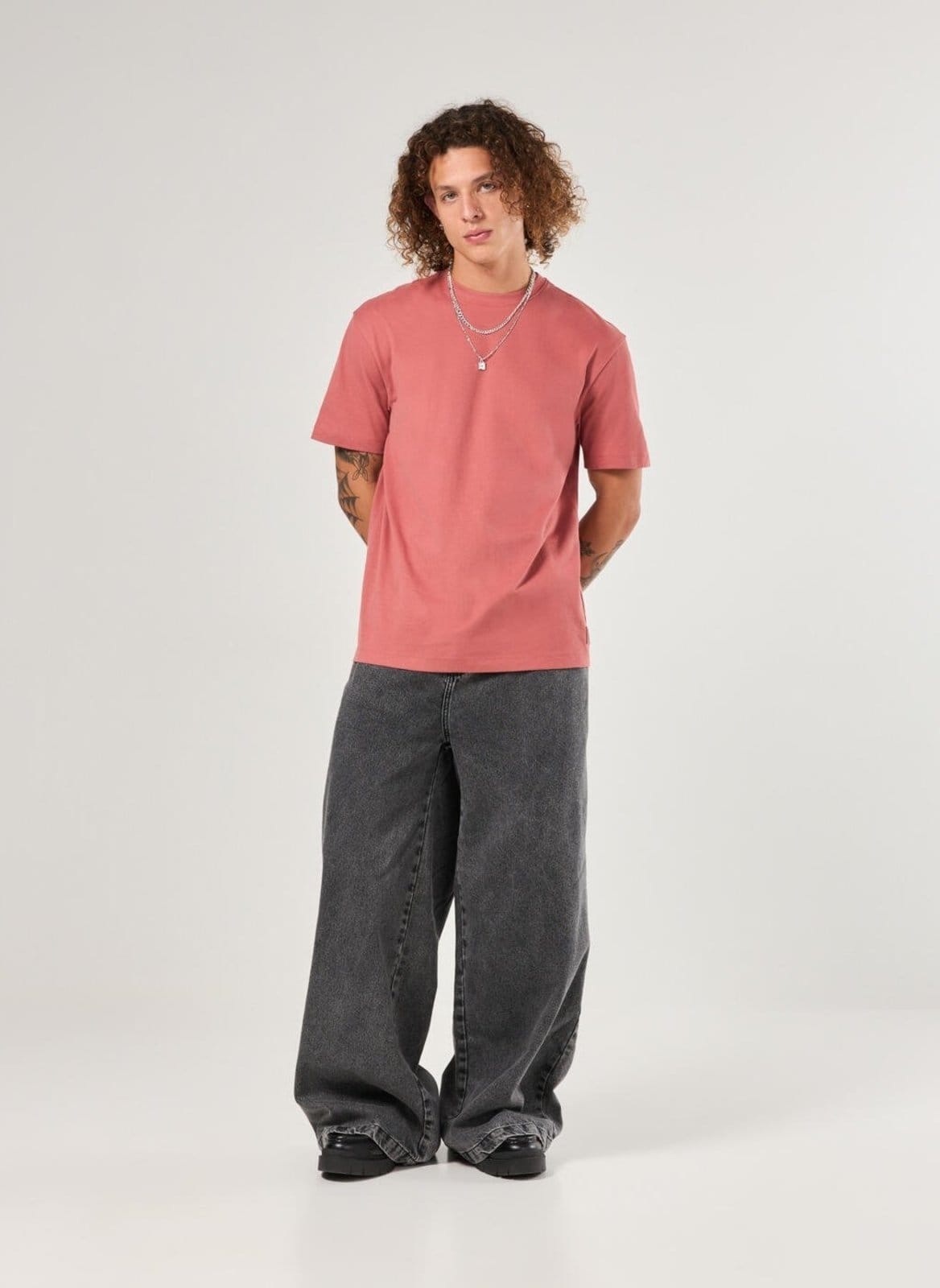 Calça Jeans Super Baggy