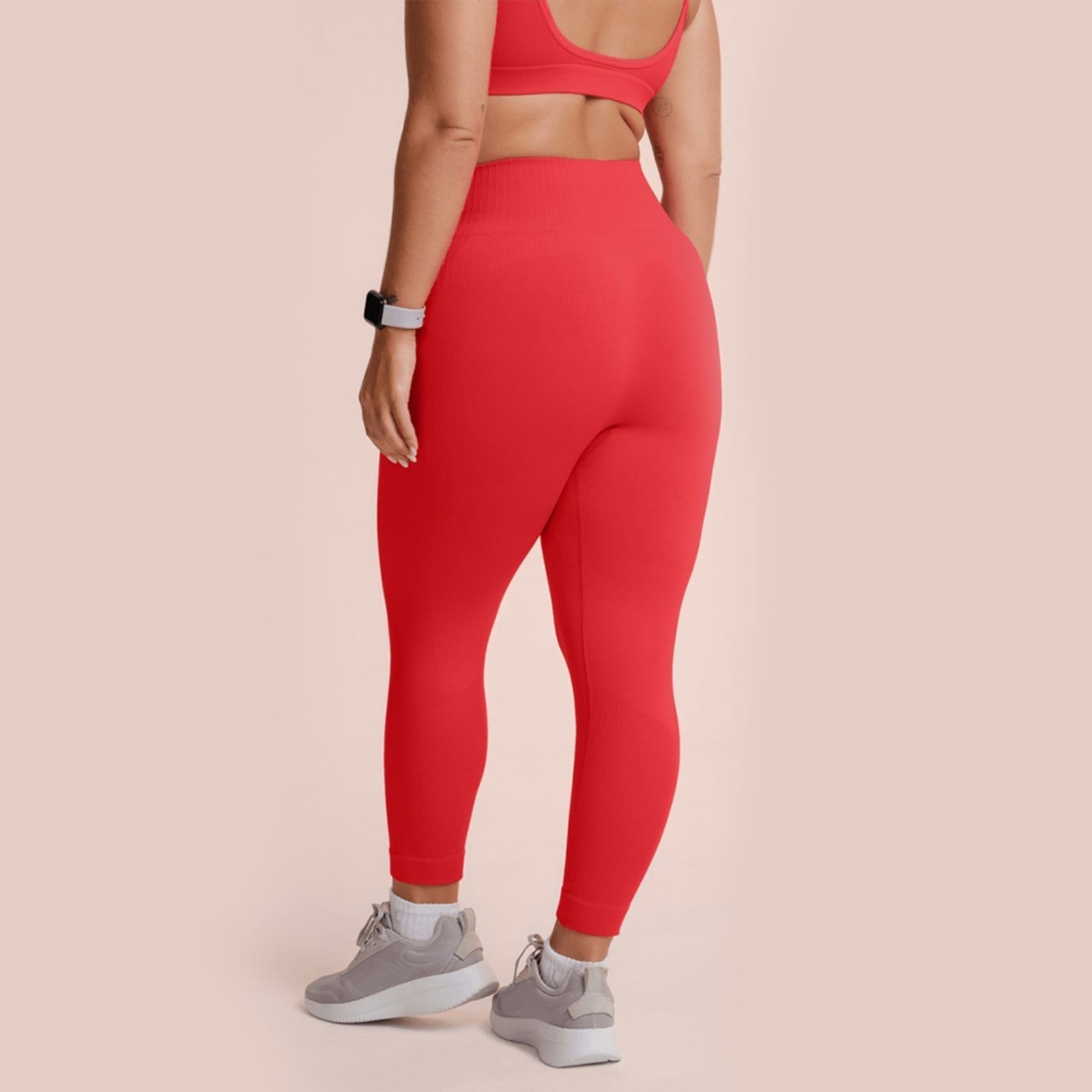 Vista 2 Calça Legging Capri Shine Seamless Lupo Feminina 71376 Claro Lupo vermelho