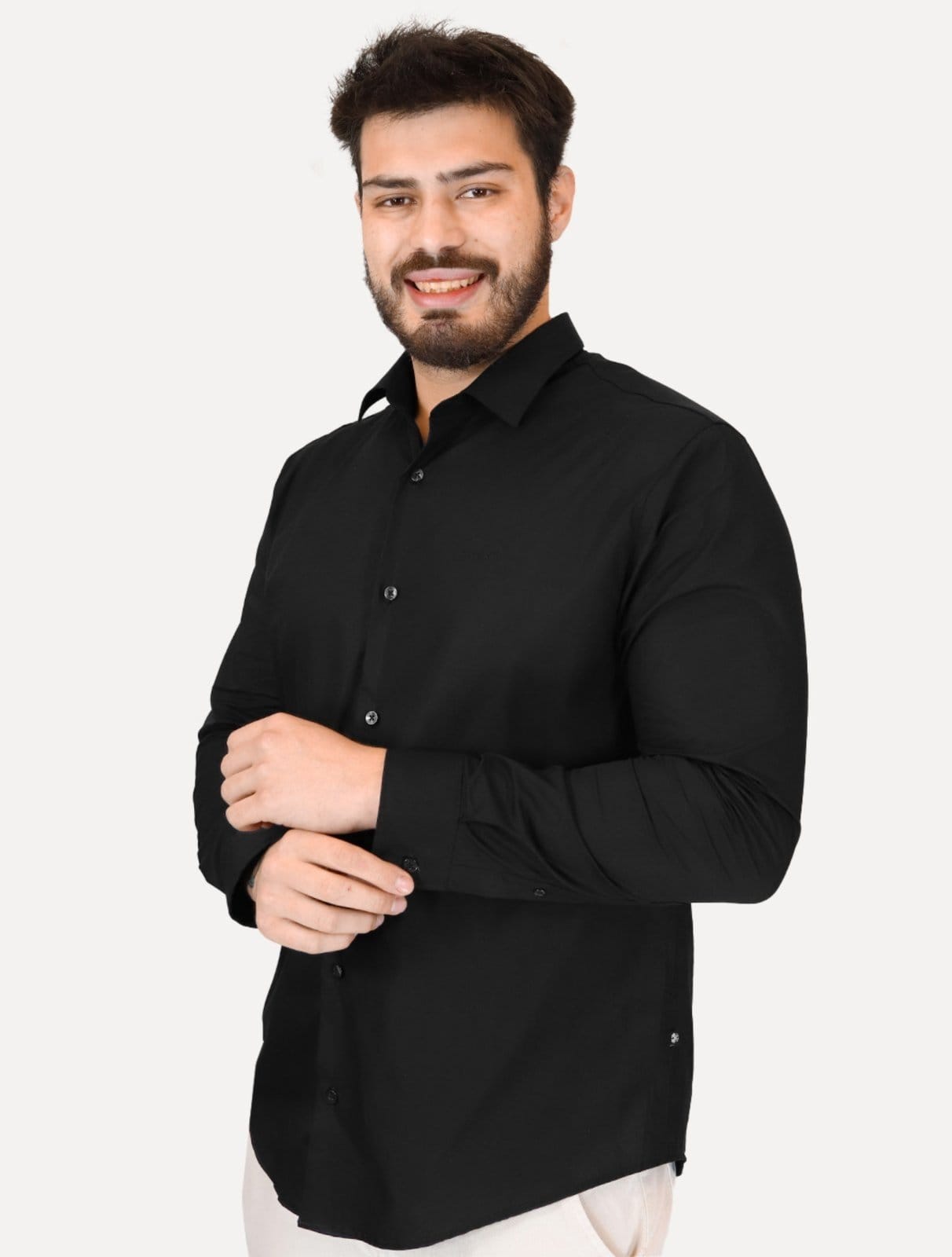 Vista principal Camisa John John Masculina Regular Dark Embroidery Logo Preta John John preto