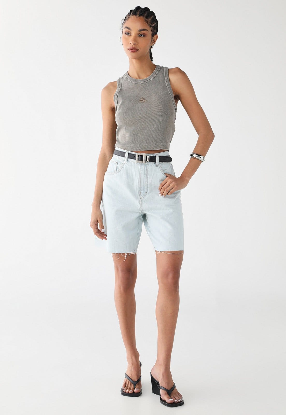 Vista 2 Bermuda Feminina John John Jeans Lavagem Clara John John azul