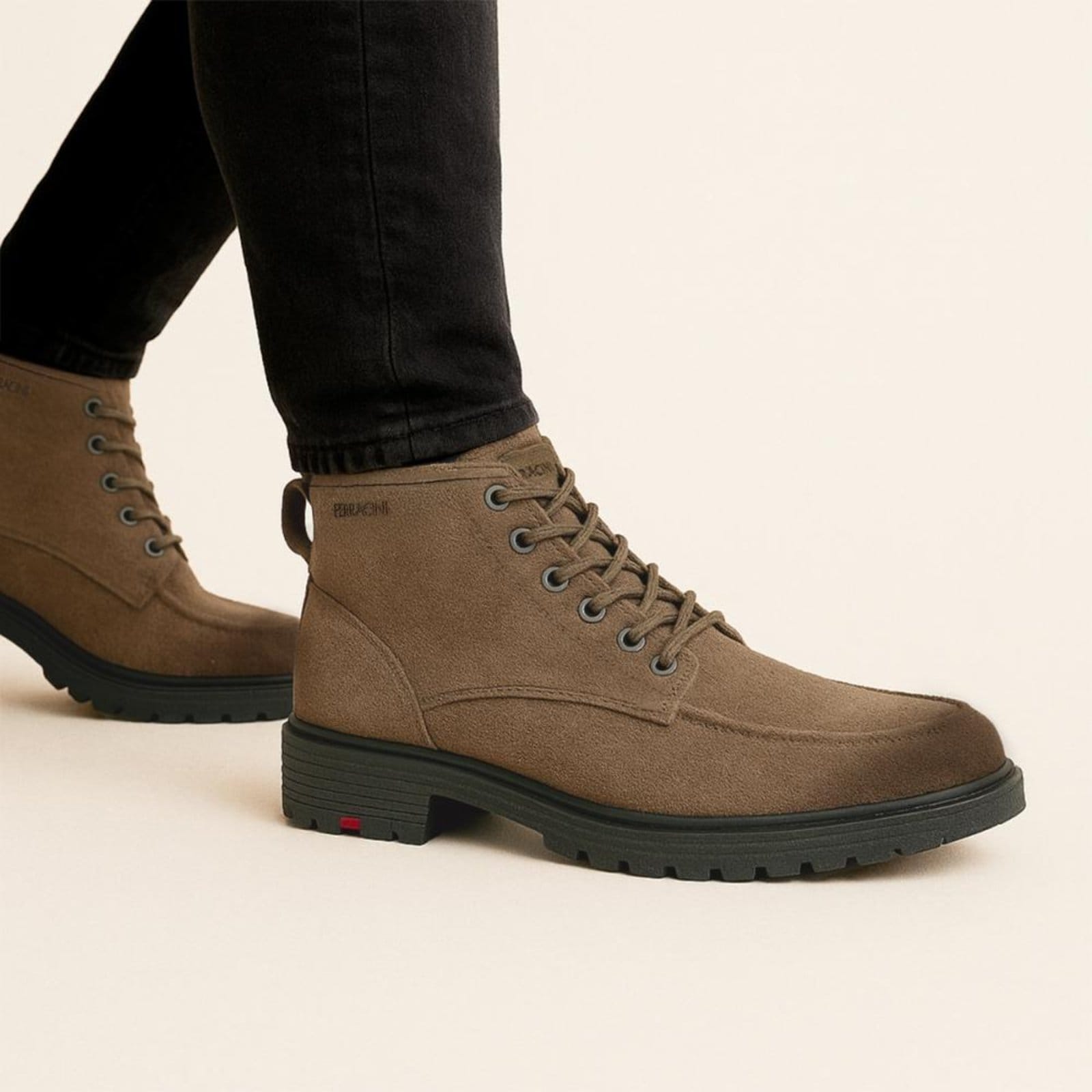 Vista 2 Bota de Couro Ferracini Atenas Tratorada 9816-517E FERRACINI marrom