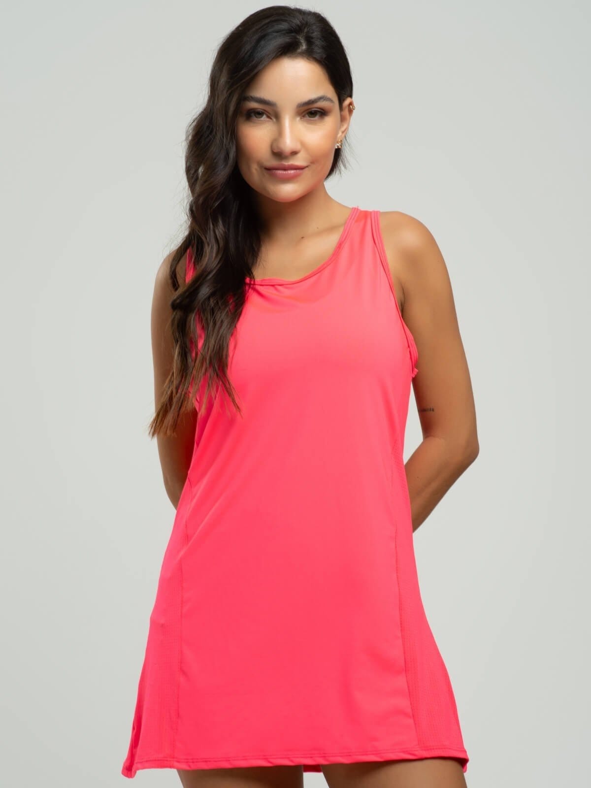 Vista 2 Vestido Beach Tennis Feminino Tecido Proteção Uv 50+ Vicbela Rosa Vicbela pink/rosa rosa
