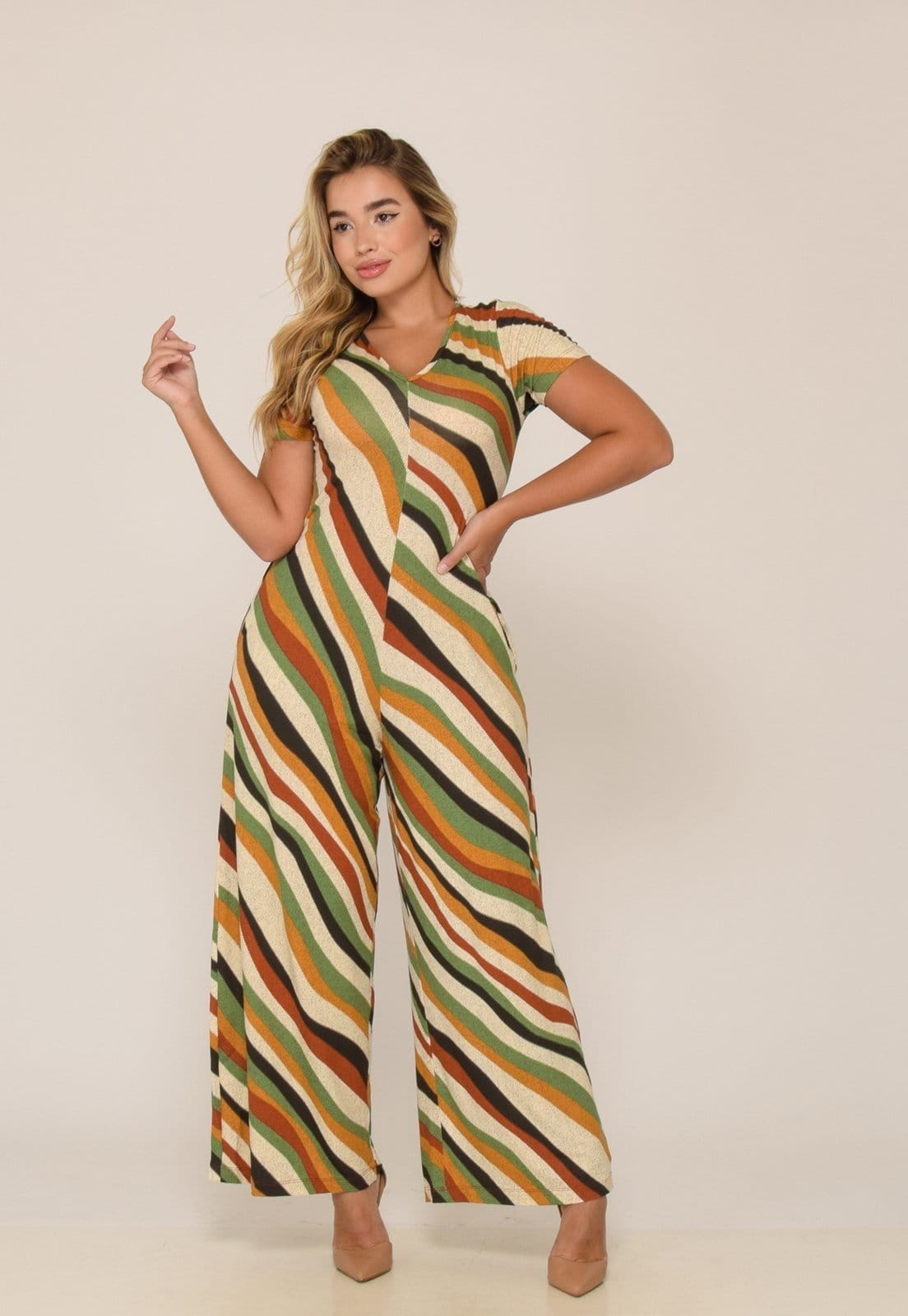 Macacão Pantalona M/C Bolsos B’Bonnie Esther