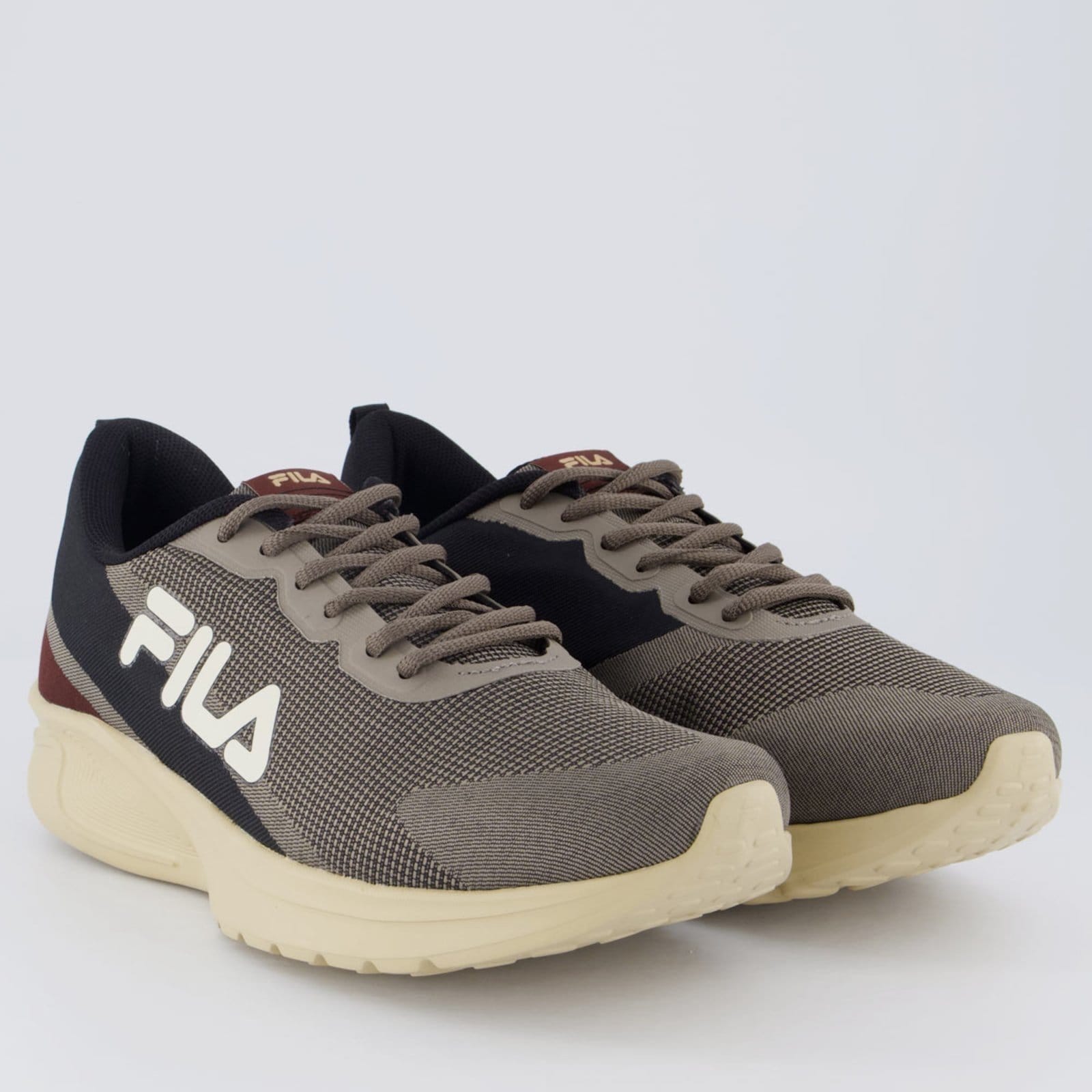 Vista 2 Tênis Fila Vector Marrom e Preto Fila cinza