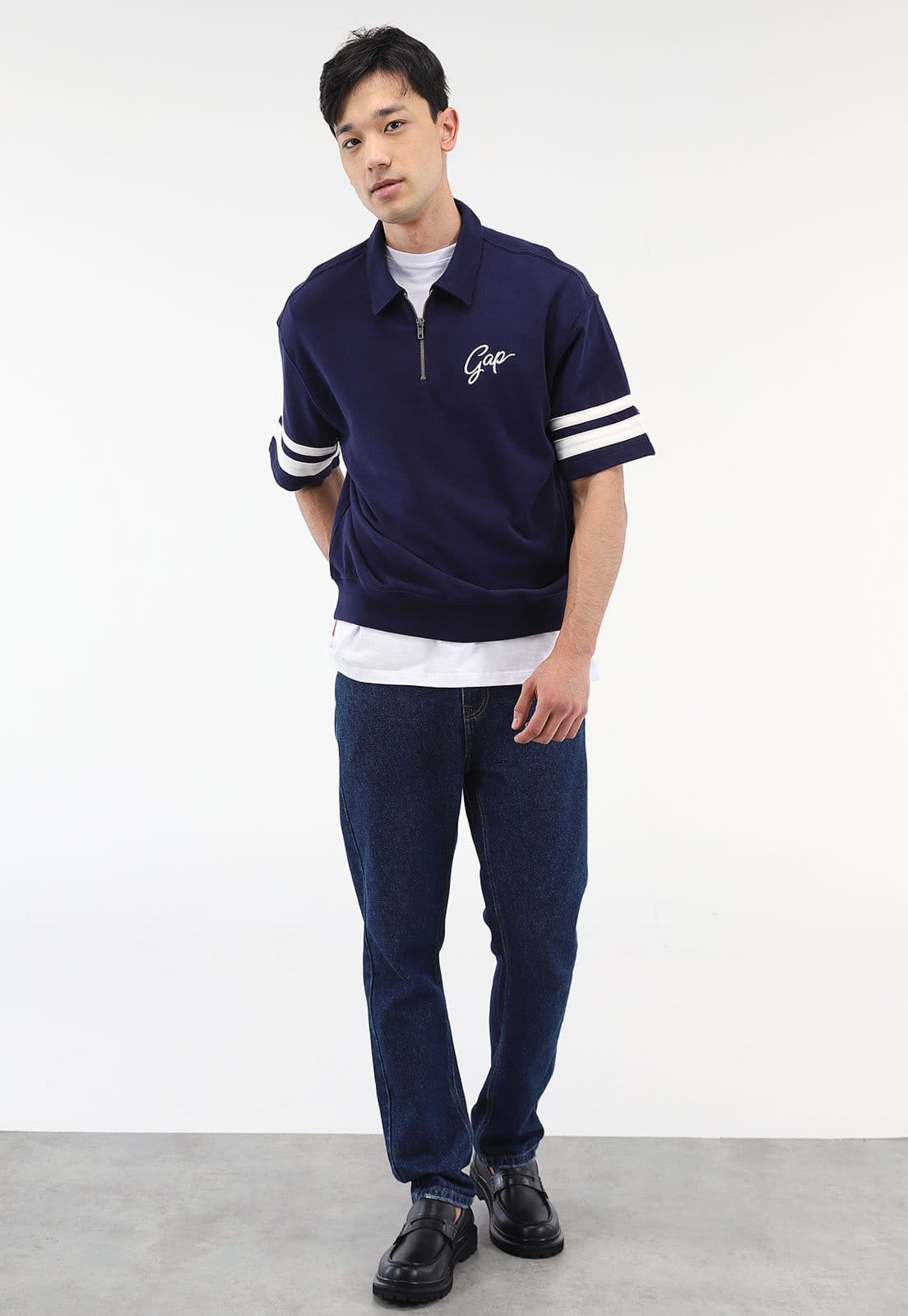 Vista 2 Blusa de Moletom GAP Reta Vintage Soft Azul-Marinho GAP azul marinho