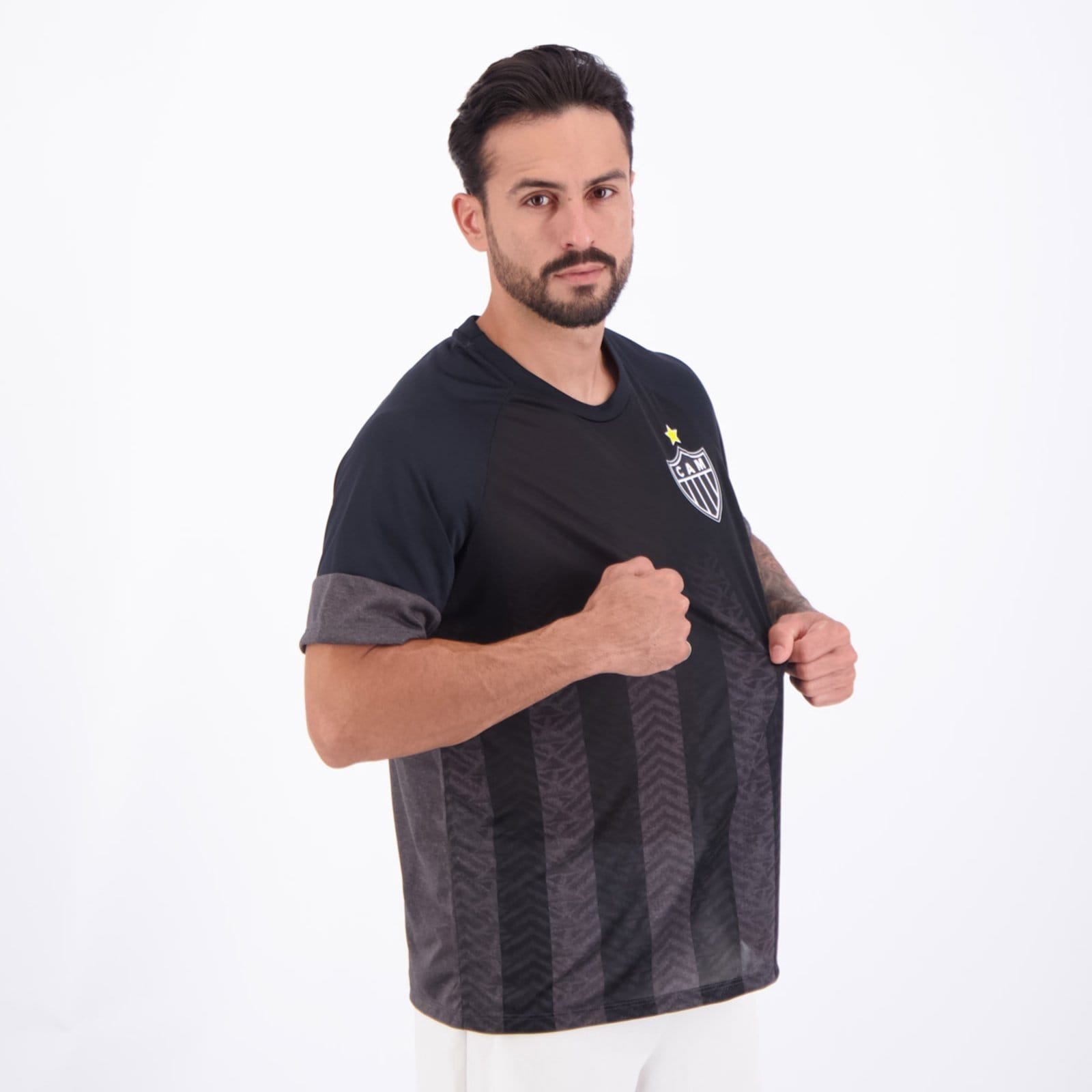 Vista 2 Camisa Atlético Mineiro Armadilha Preta braziline cinza
