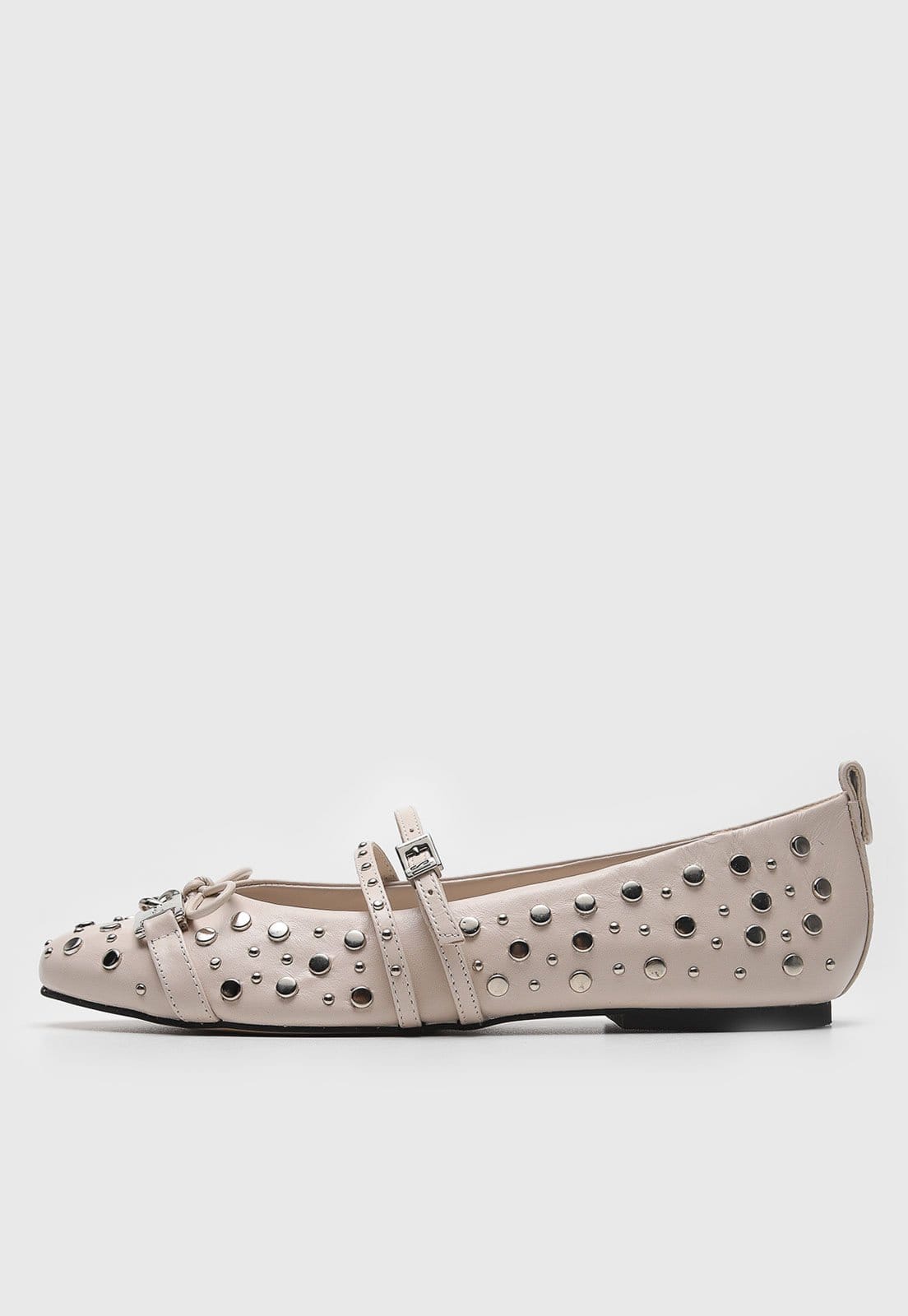 Sapatilha Santa Lolla Tachas Metalizadas Off-White