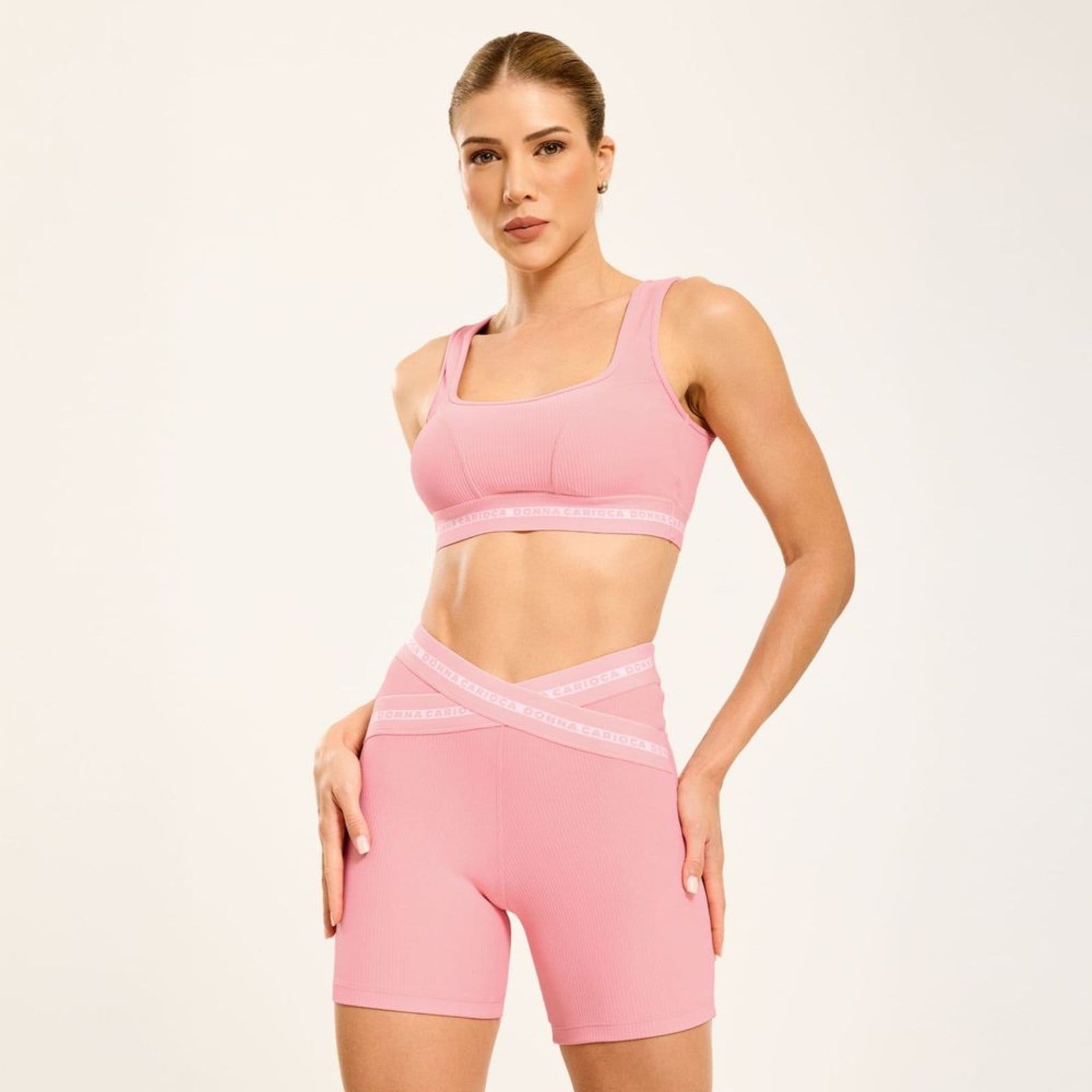 Vista principal Short Ultimate Cravo Canelado Donna Carioca rosa