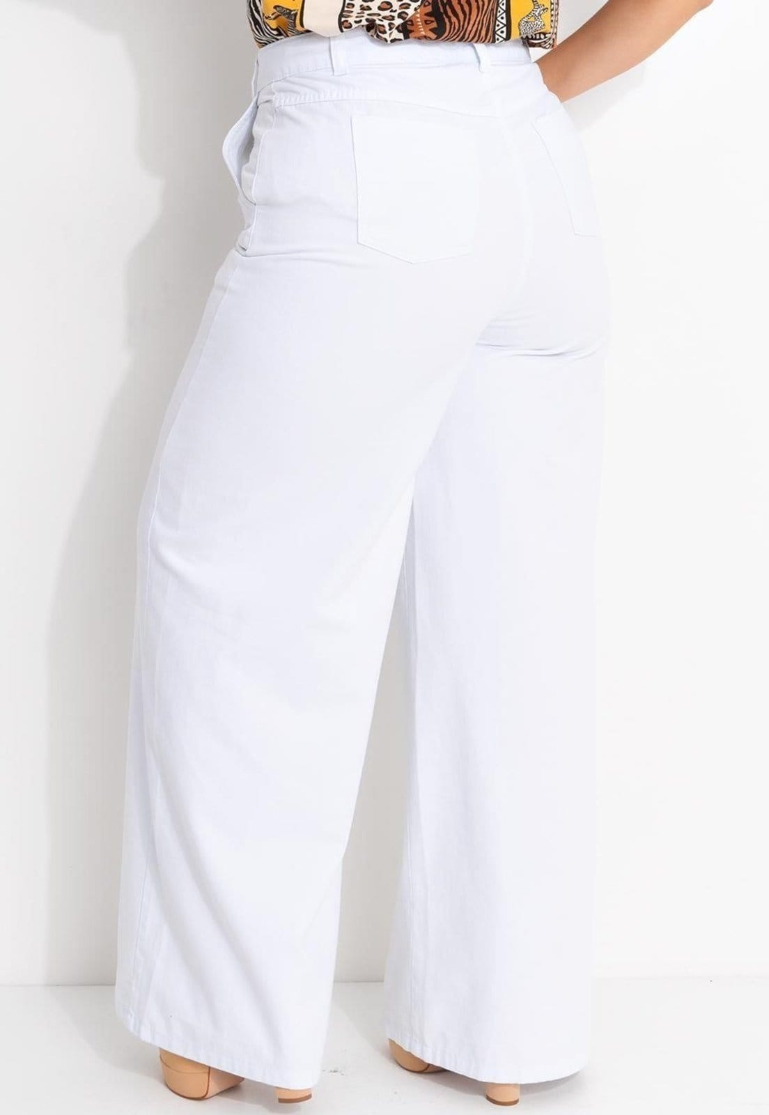 Vista 2 Calça Pantalona Com Bolsos Quintess branco