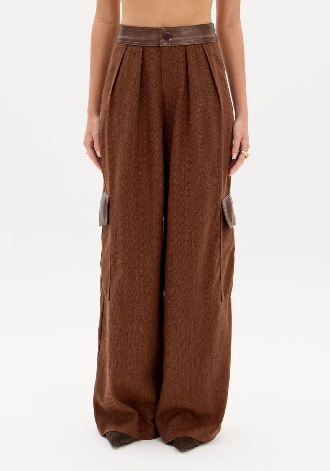 Vista 2 Calça Wide Leg Cintura Média Com Bolso My Favorite Things marrom