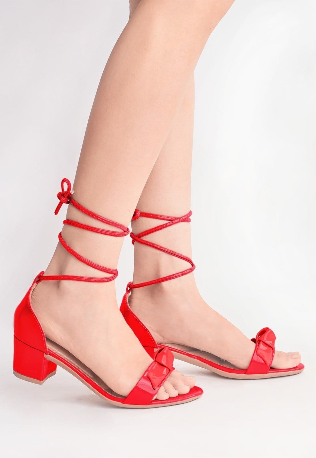 Vista 2 Sandália Feminina Salto Quadrado Bloco Baixo Tira Laço Nó Verniz TAKATA BY RAFAEL TAKATA vermelho