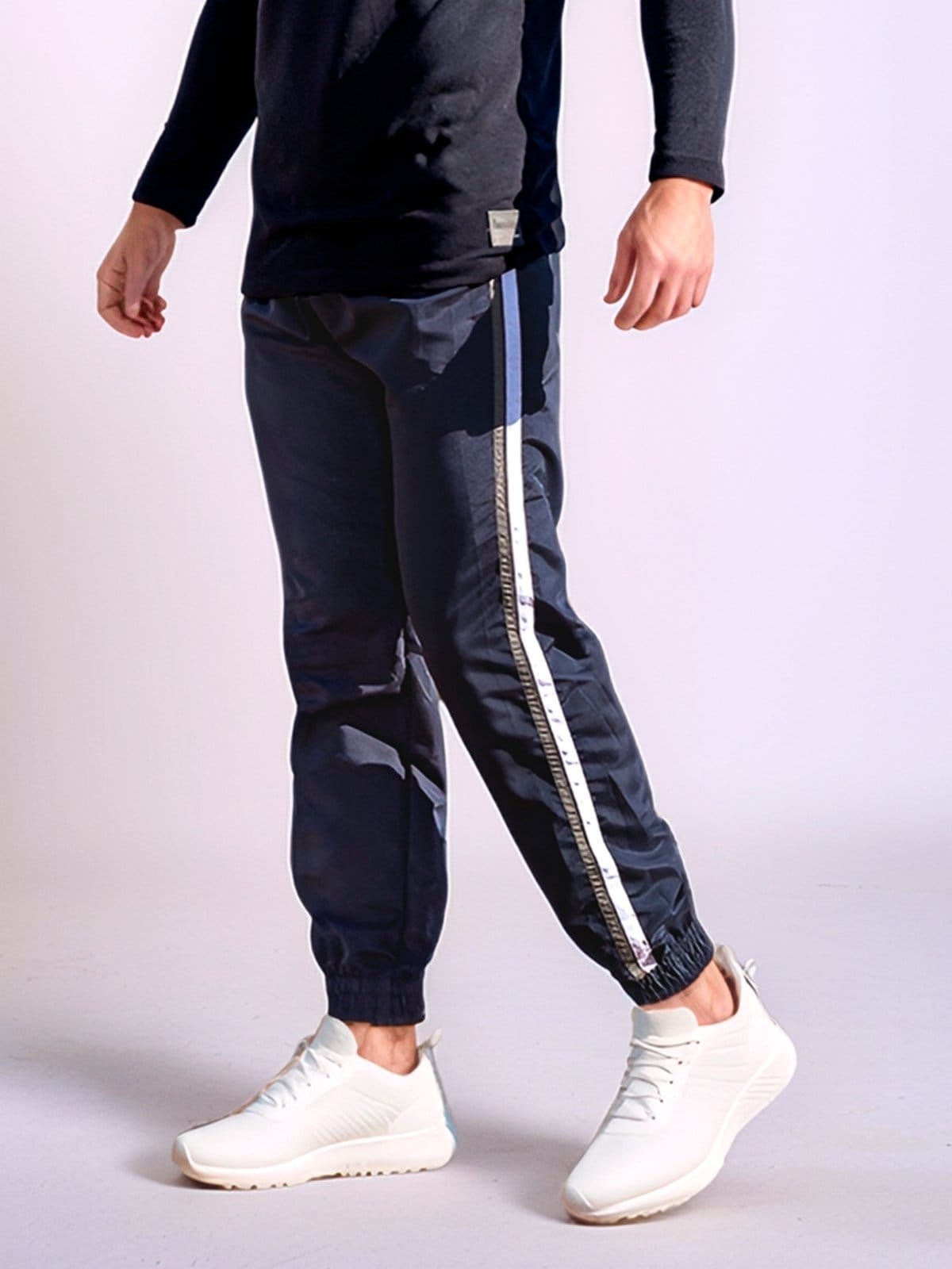 Calça Jogger Tactel Frents Com Listra Lateral Popular Esporte Treino