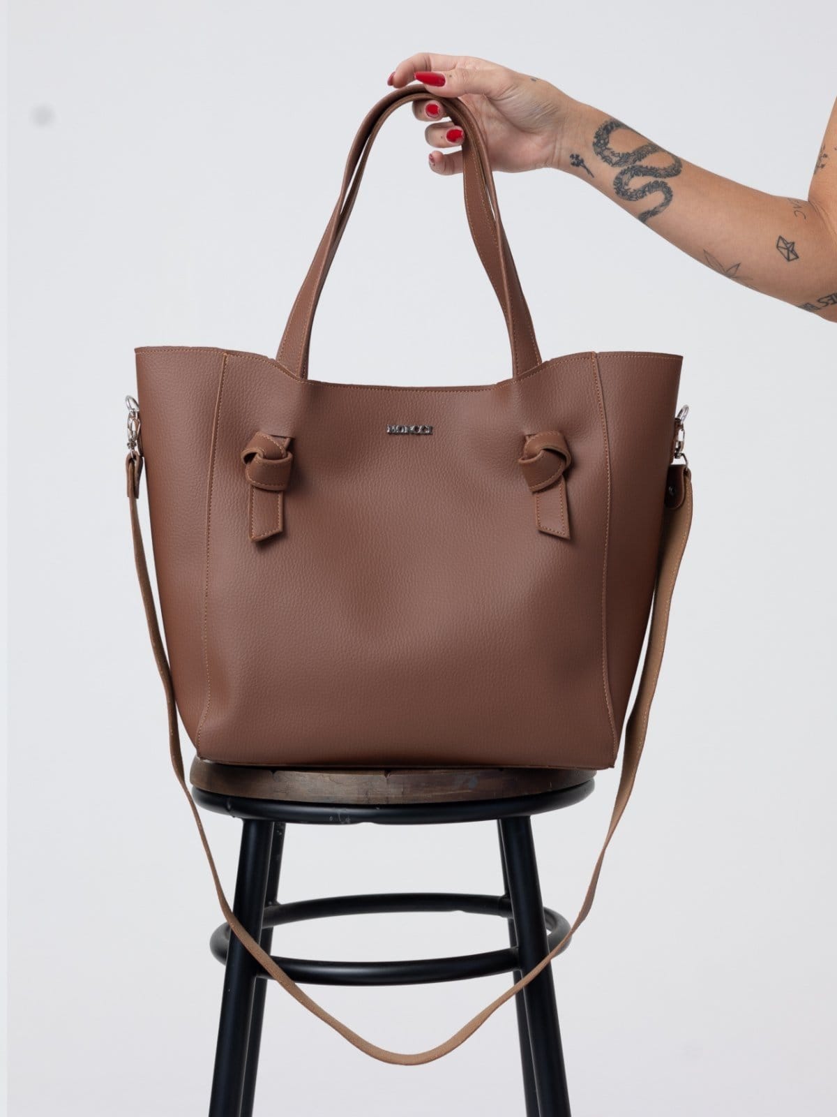 Vista 2 Bolsa de Ombro Grande Moncci Alça Transversal MONCCI caramelo/marrom