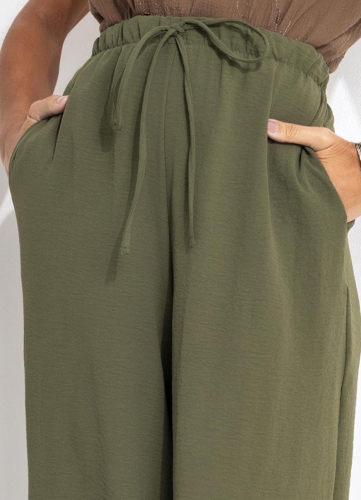 Vista 2 Calça Feminina Pijama Em Crepe Plano Quintess Quintess verde