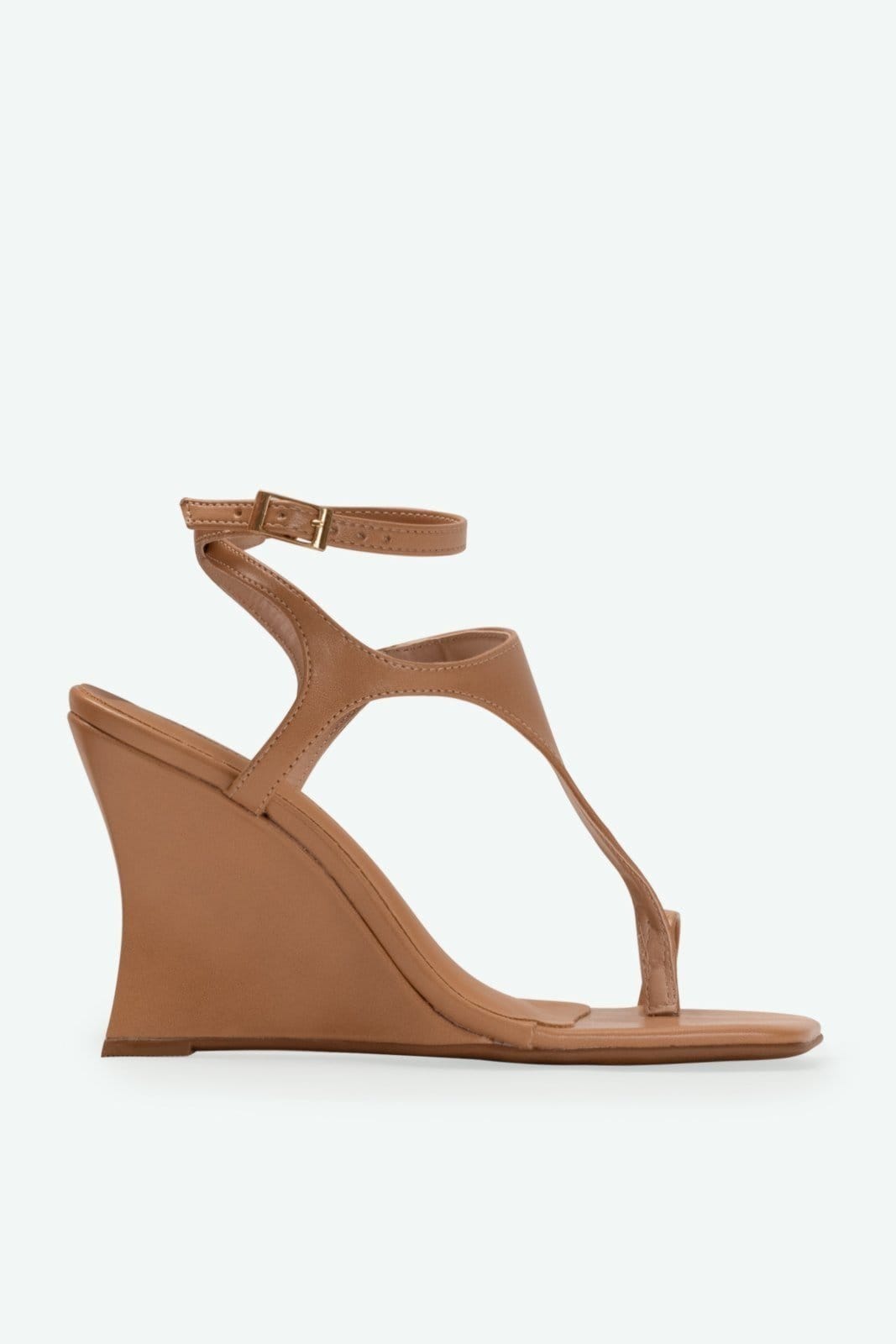 Vista principal Sandália Dara Suzana Santos bege