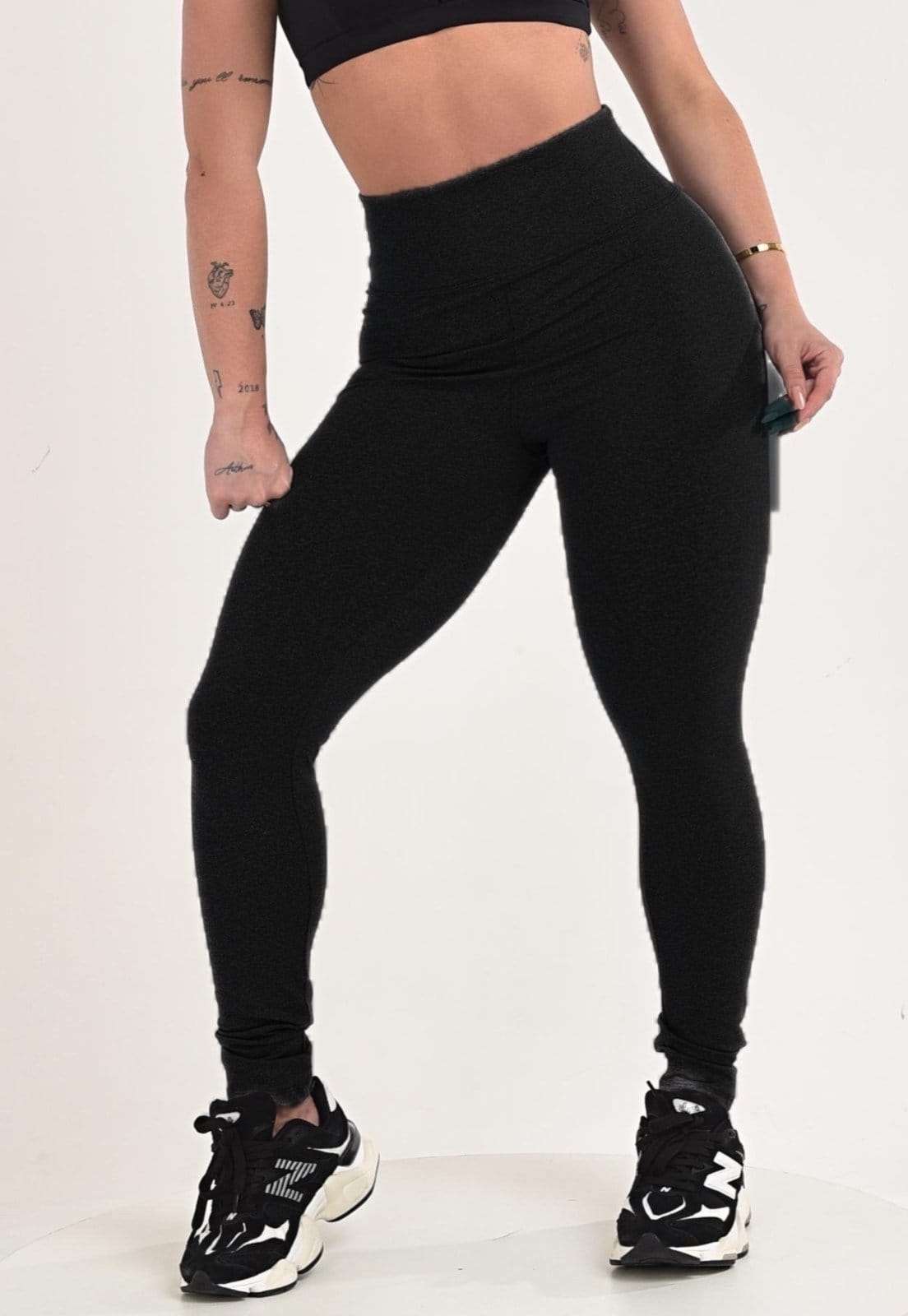 Vista principal Calça Legging Preta Feminina Cós duplo Grossa Koenig Patria Brasil preto