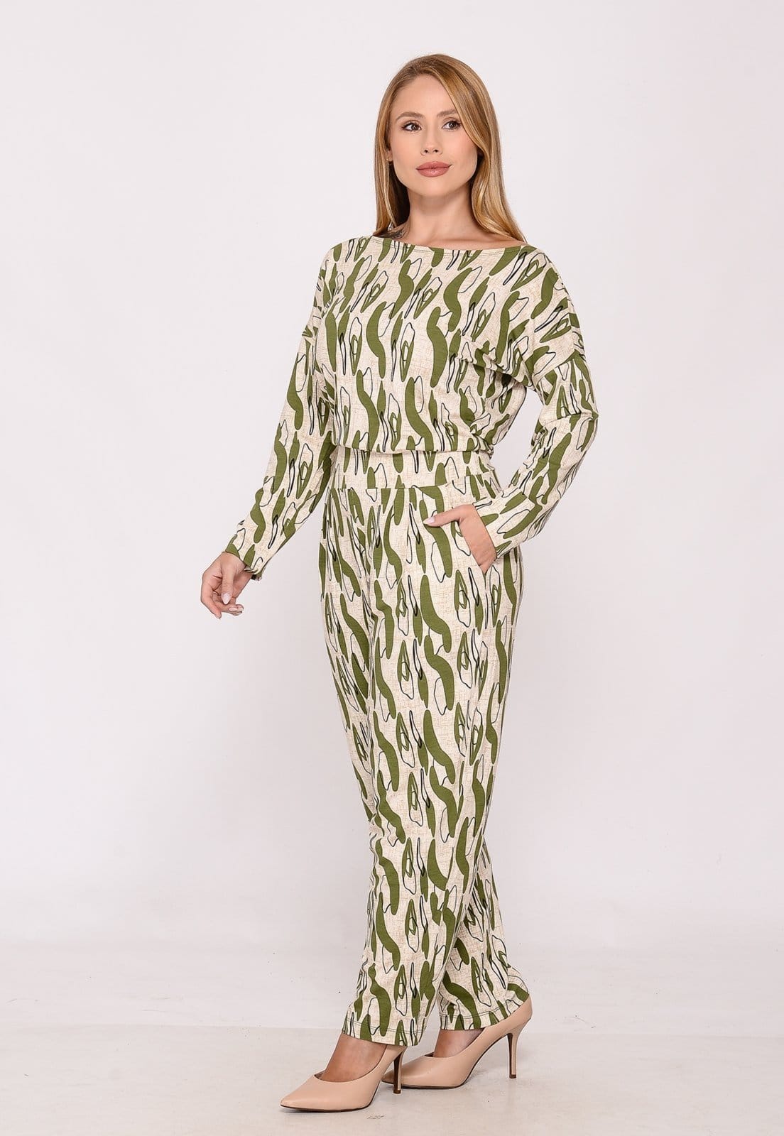 Vista 2 Macacão M/L Decote Canoa BBonnie Maitê Estampa Estampado BBonnie verde