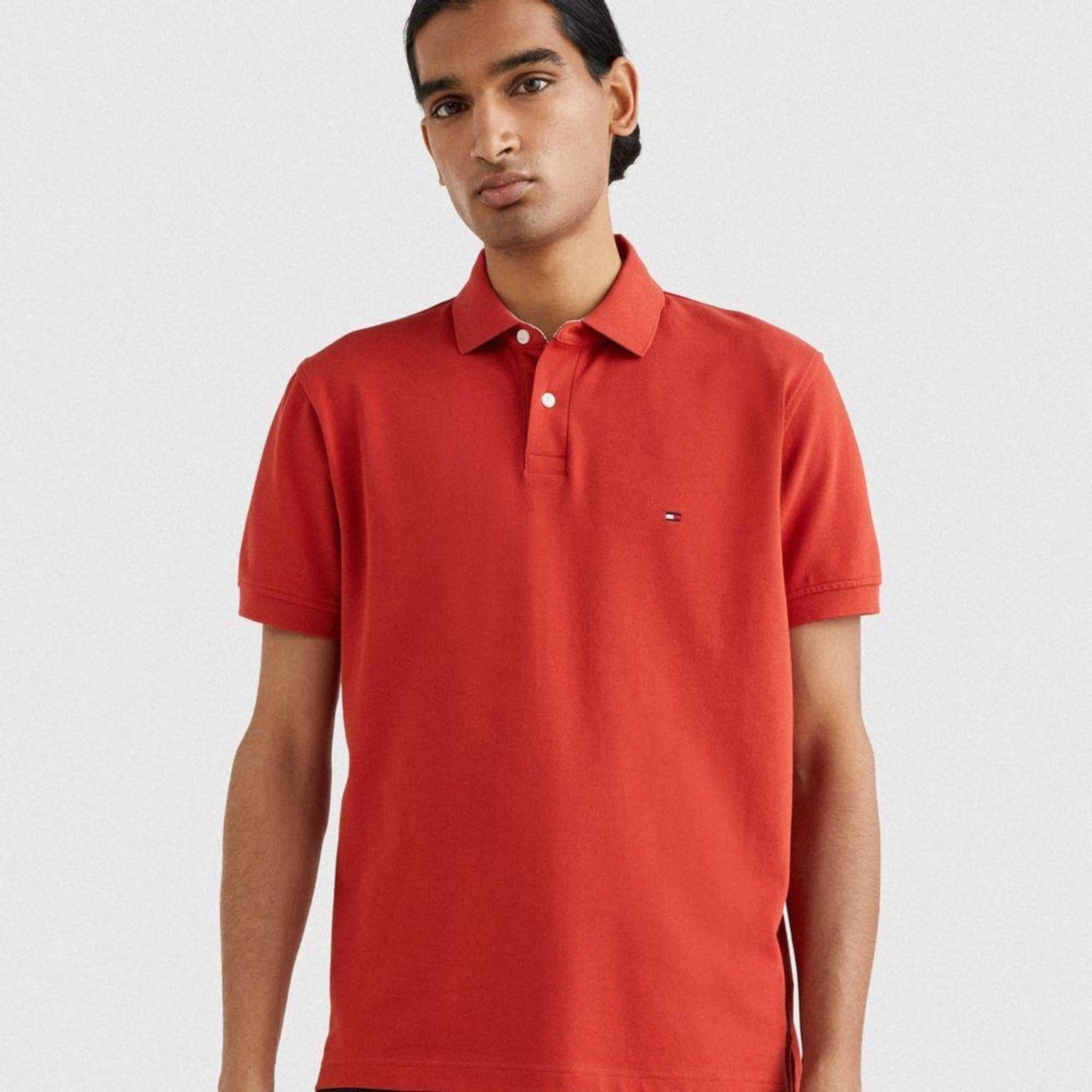 Polo Tommy Hilfiger Clásssica 1985 Refular Fit Vermelha