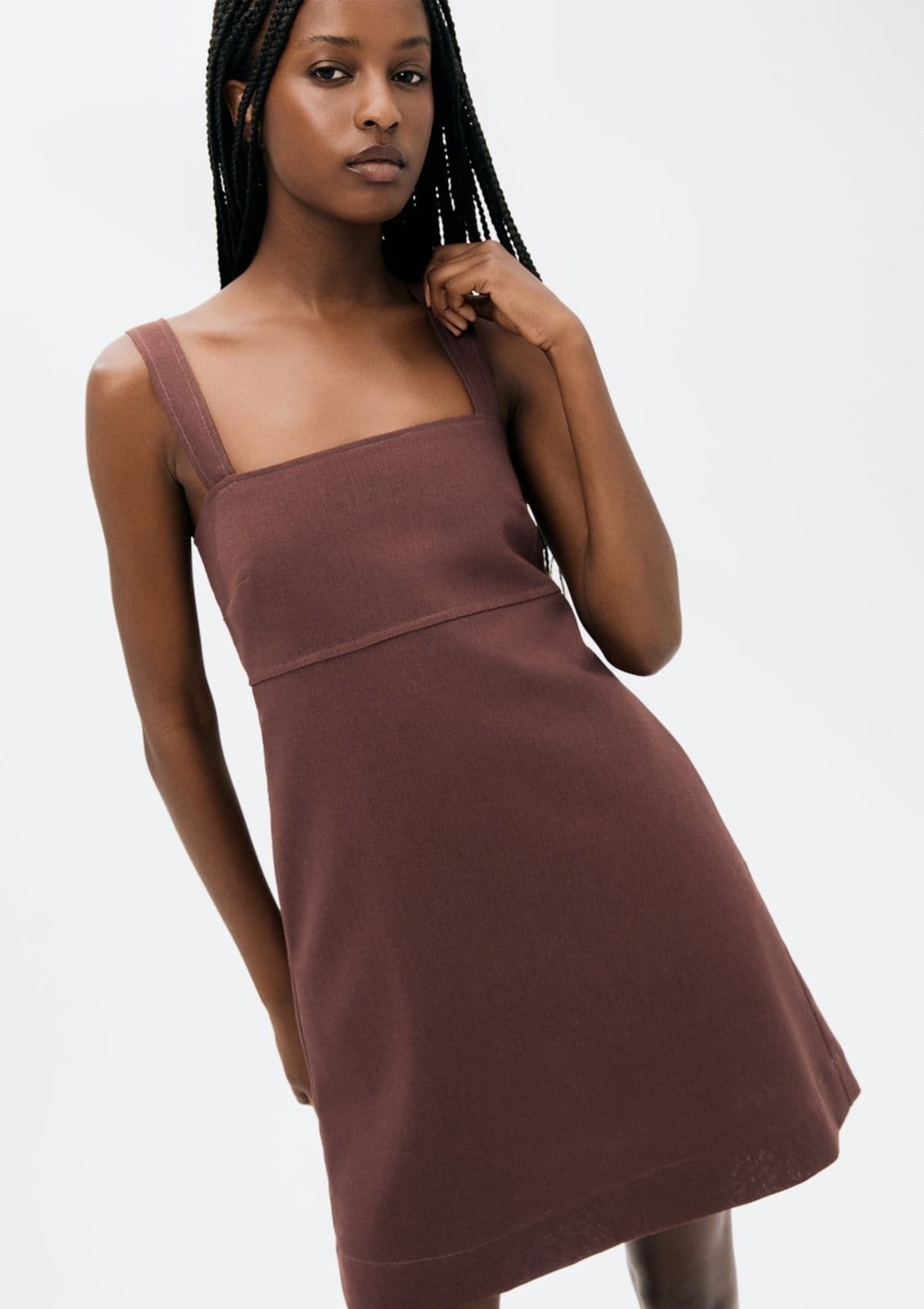 Vista 2 Vestido Curto Decote Quadrado Hering vinho