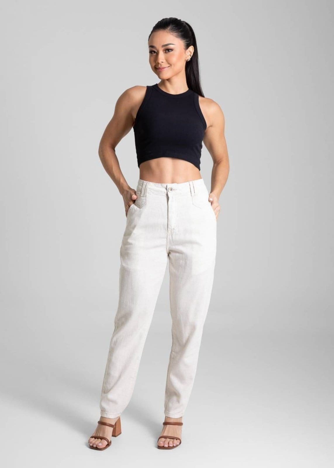 Vista 2 Calça Linho Sawary Mom - 281511 Sawary bege