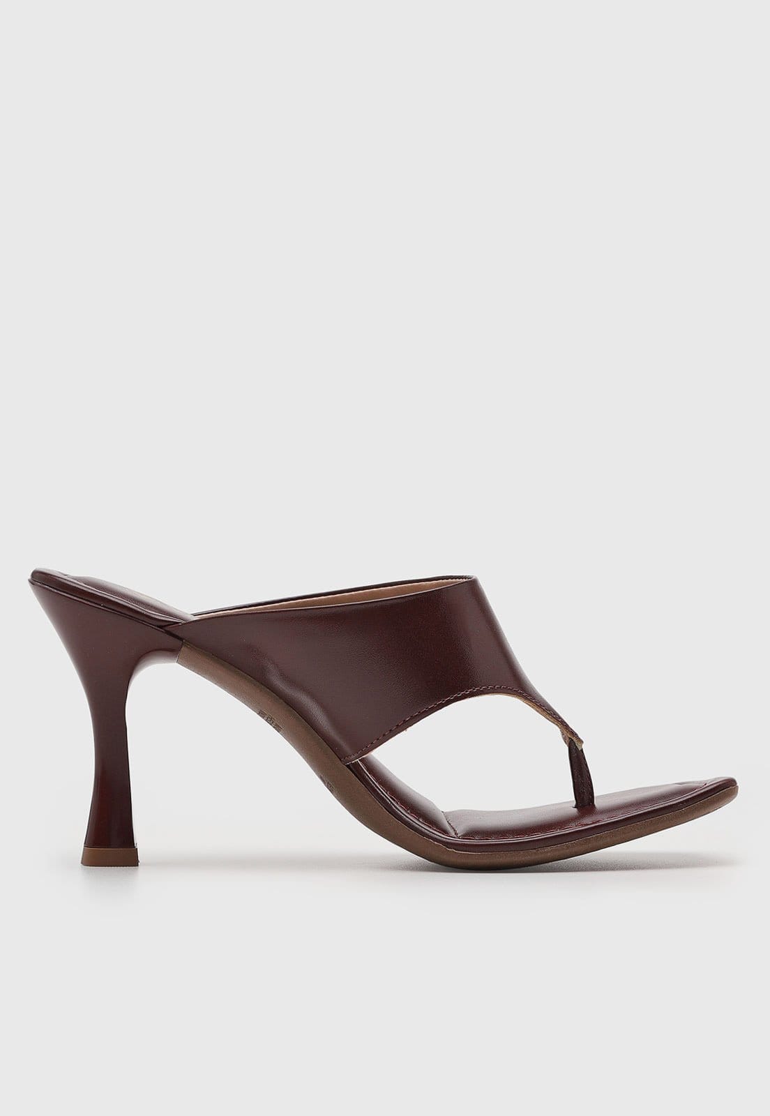 Vista 2 Sandália Feminina Via Uno Salto Médio Bico Quadrado VIA UNO vinho