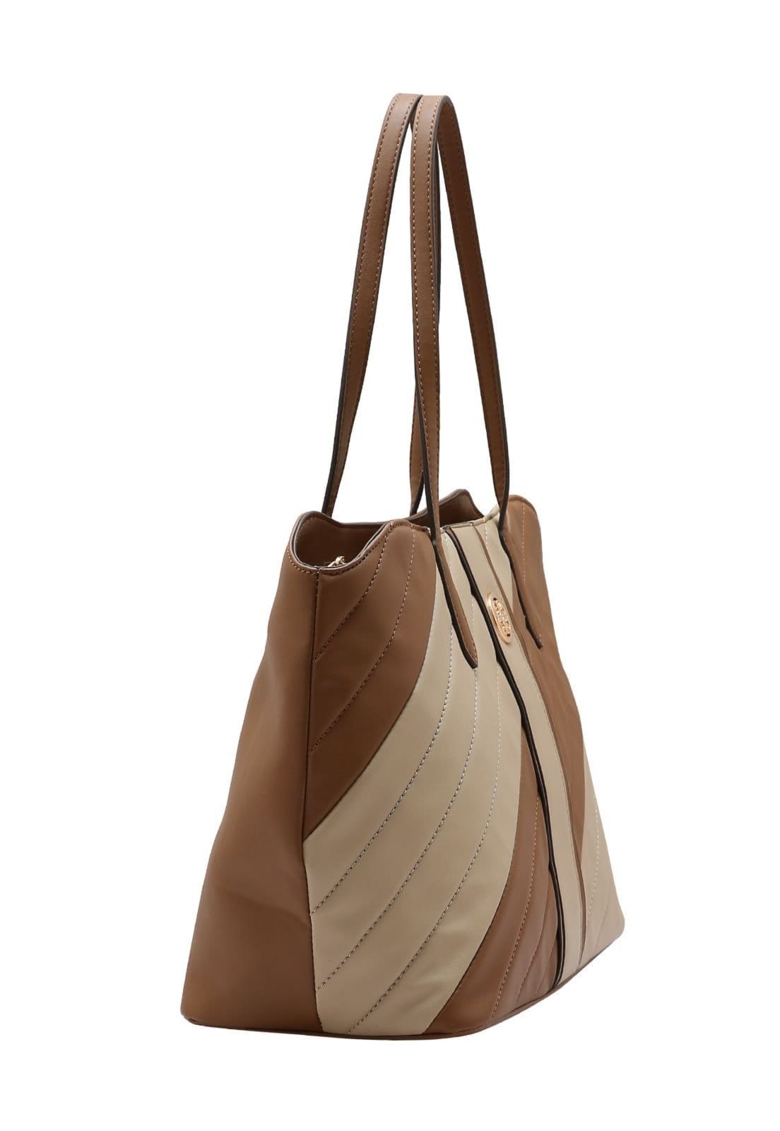 Vista 2 Bolsa Feminina Chenson Matelassê Diagonal 3485247 Chenson preto