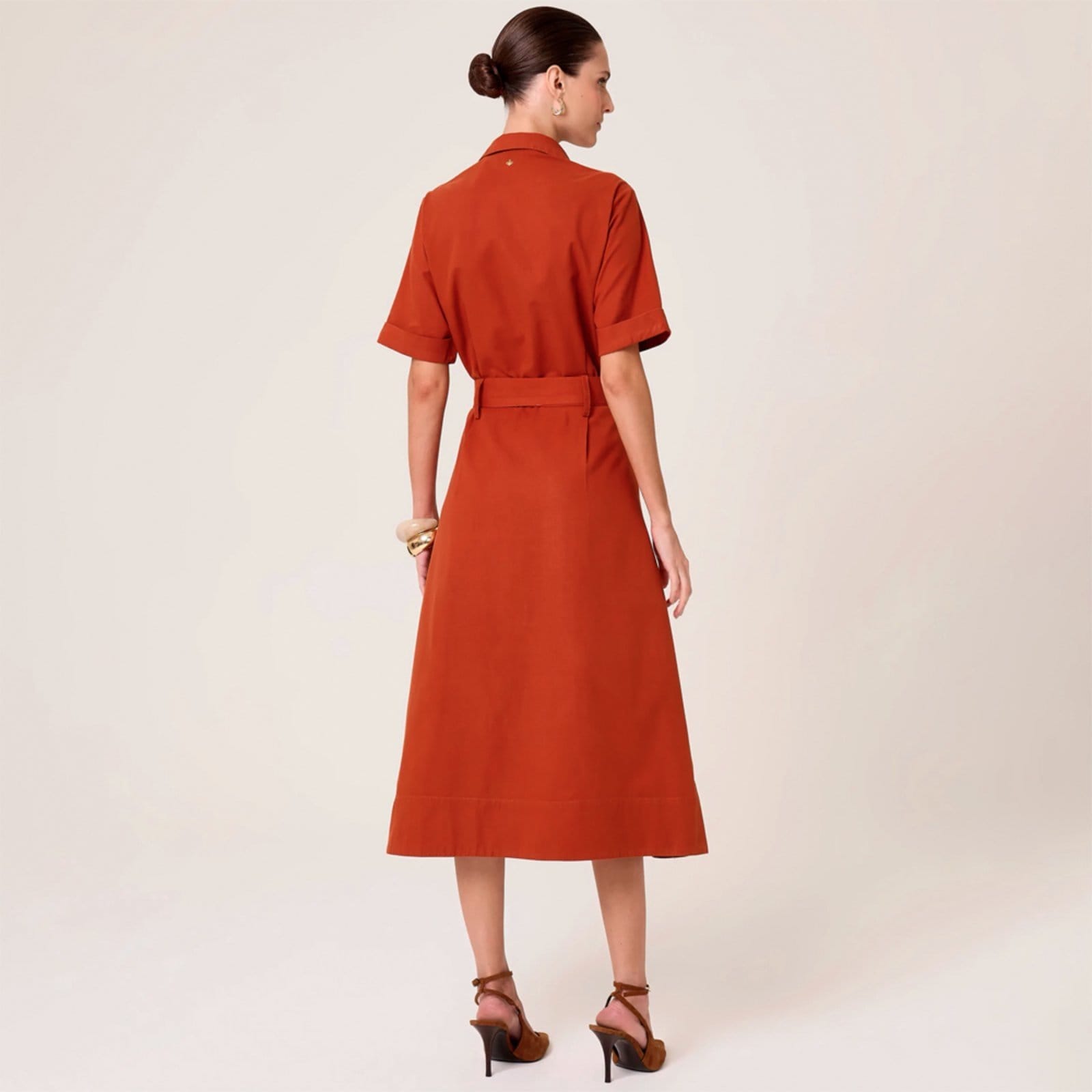 Vista 2 Vestido Chemise Dudalina Midi Liso Ve26 Feminino Dudalina laranja