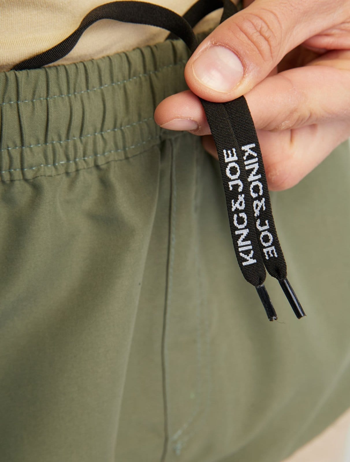 Vista 2 Short King & Joe Regular Recorte SH23206 Escuro King E Joe verde