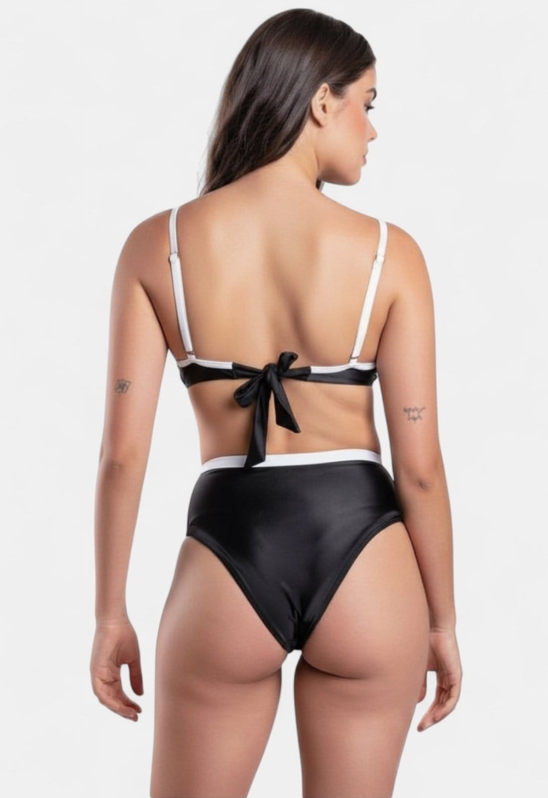 Vista 2 Biquíni Areia Branca Praya Hot Pant Bicolor Areia Branca preto