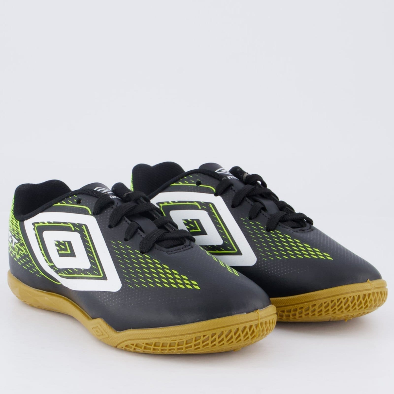 Vista 2 Chuteira Umbro Fast II Futsal Juvenil Preta e Verde Umbro preto verde