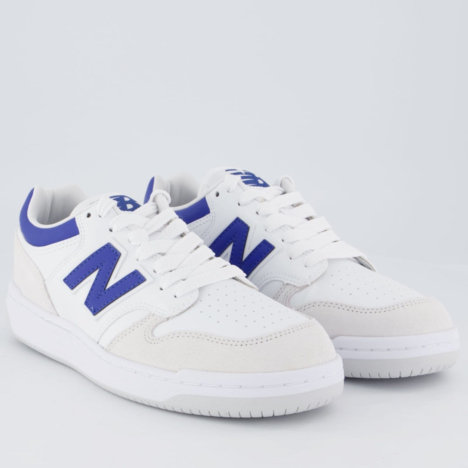 Vista 2 Tênis New Balance 480 Low Branco e Azul New Balance branco azul