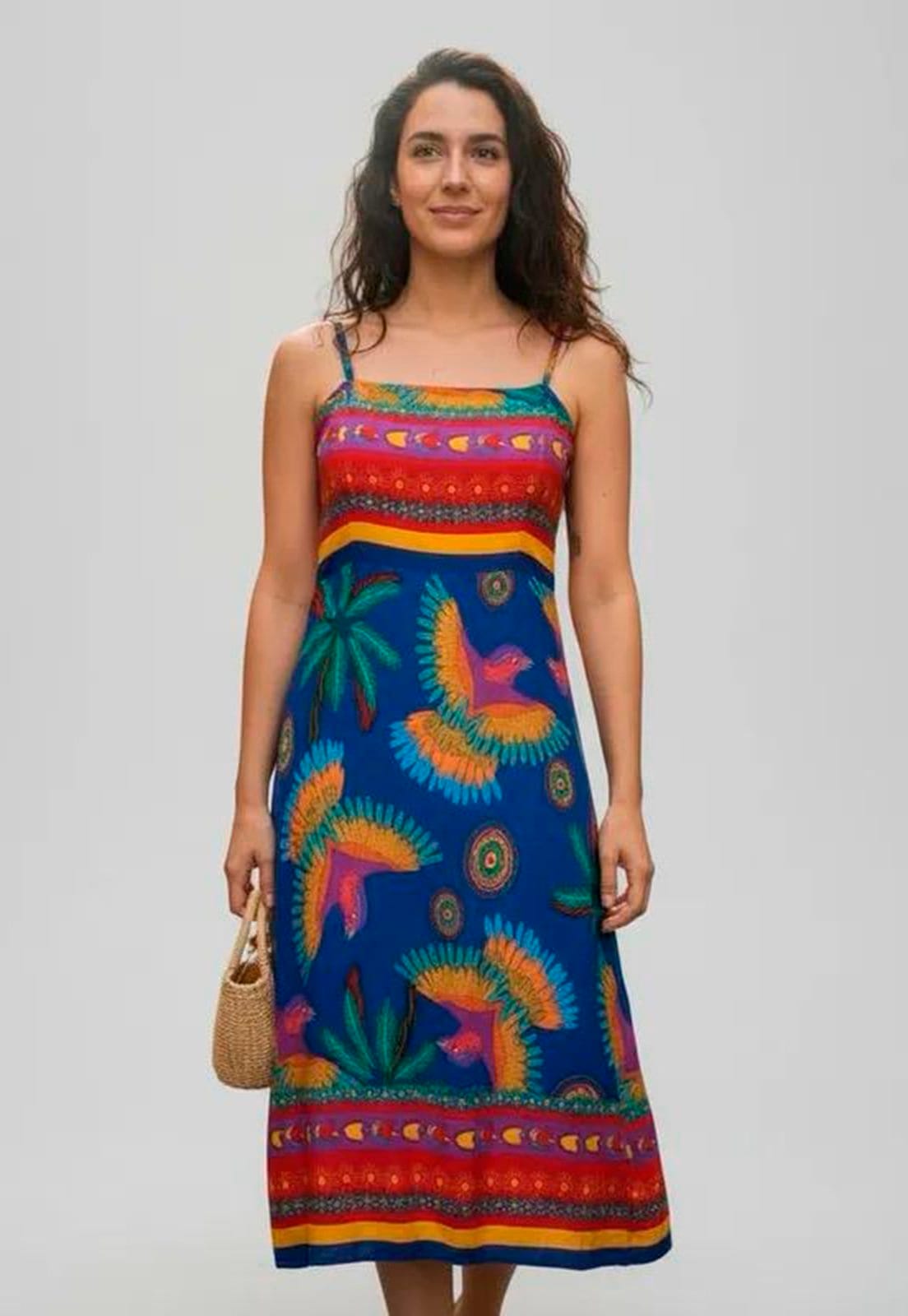 Vista principal Vestido Amazonia Vital Midi Alça Fina Estampa Dança dos Passáros Amazonia Vital estampado