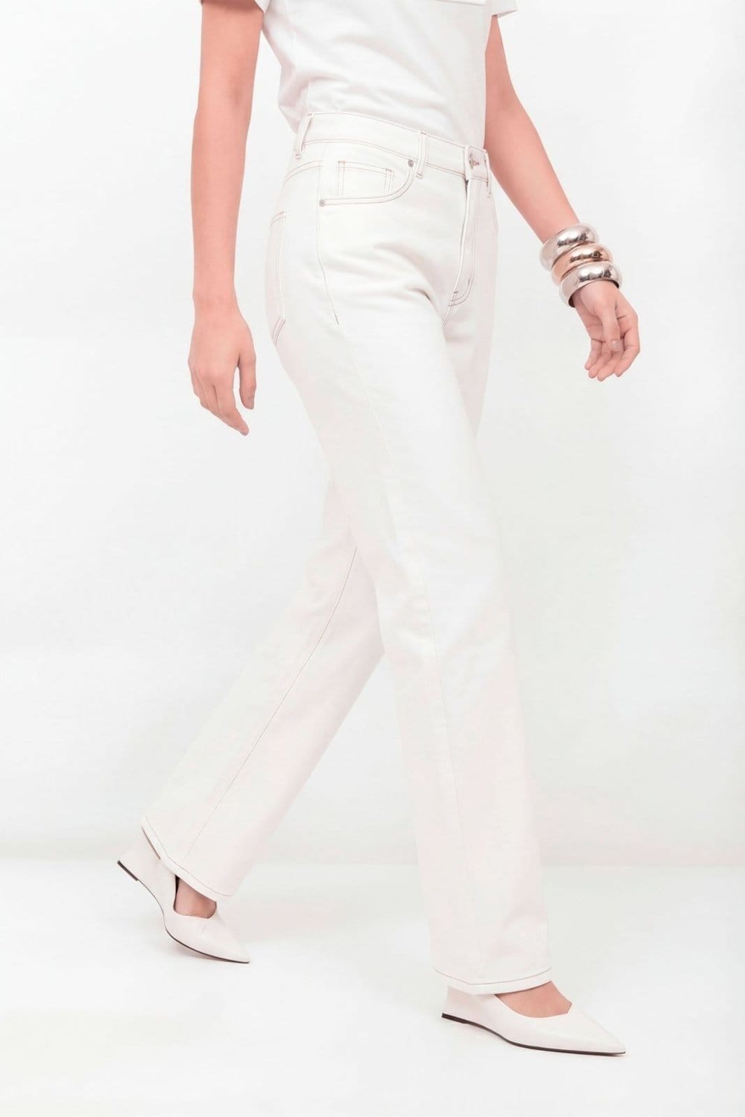 Vista 2 Calça Sarja Straight Cintura Alta Feminino Inblanche branco