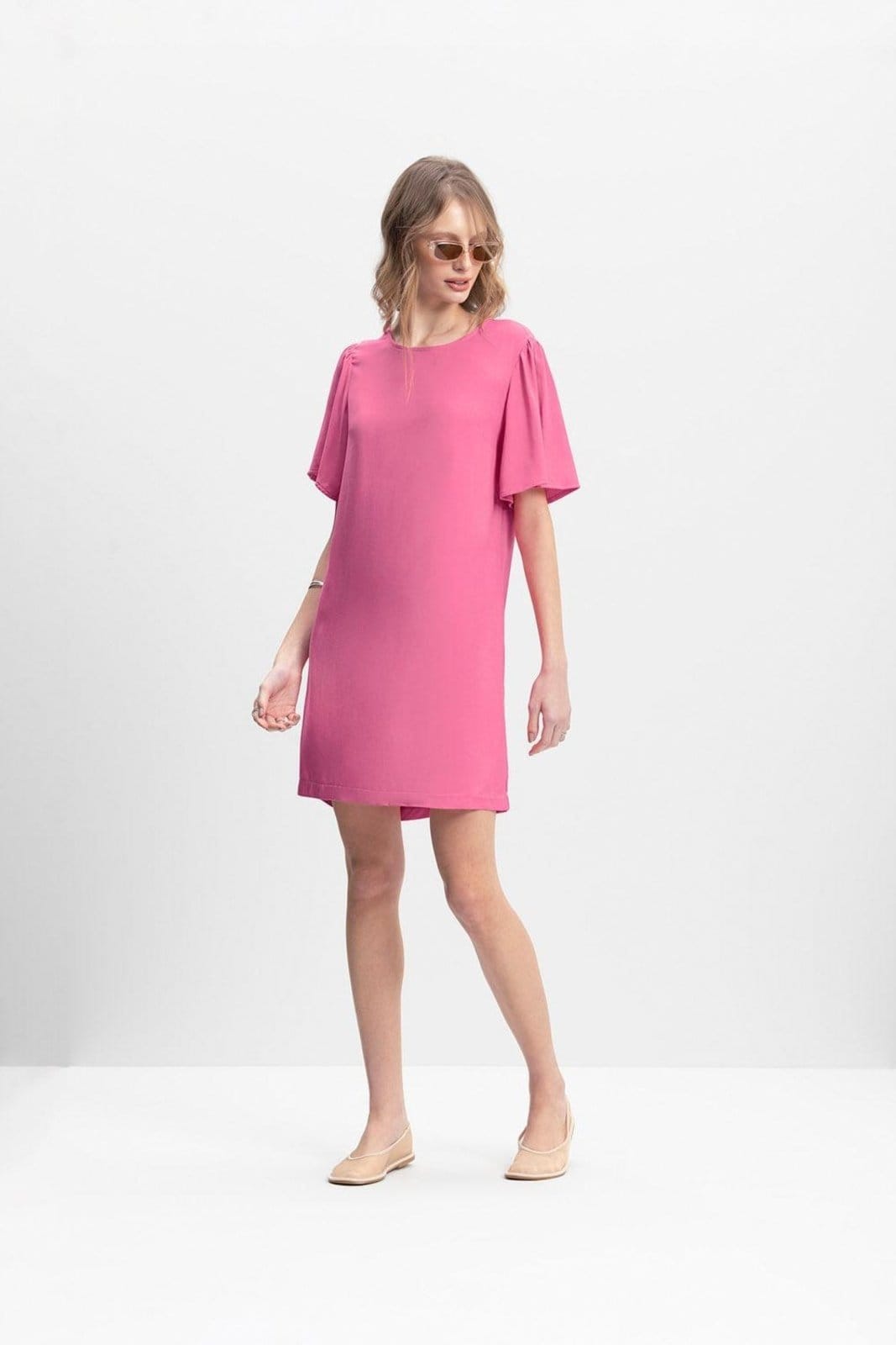 Vista principal Vestido feminino em viscose Essendi Essendi rosa