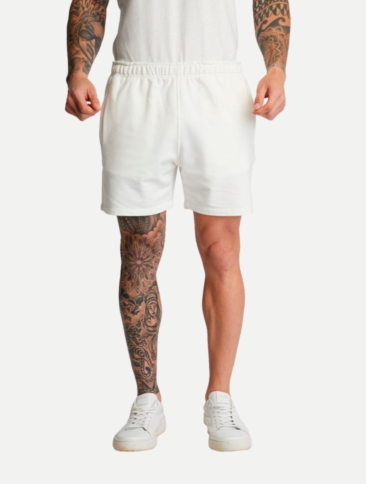 Vista principal Bermuda King & Joe Regular Malha Comfort BM23411 Off White King E Joe off-white white