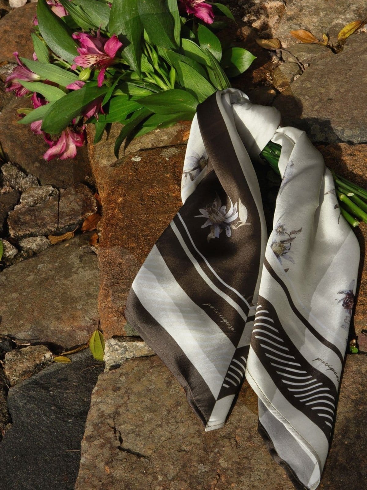 Lenço Barrado 2 em 1 e Aveia Graziella