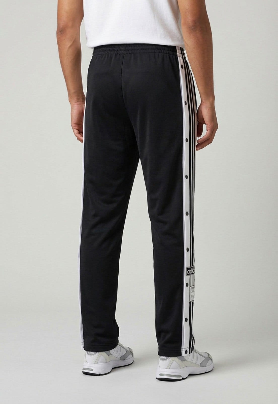 Vista 2 Calça Masculina Adidas Originals Adibreak TP Preta adidas Originals preto