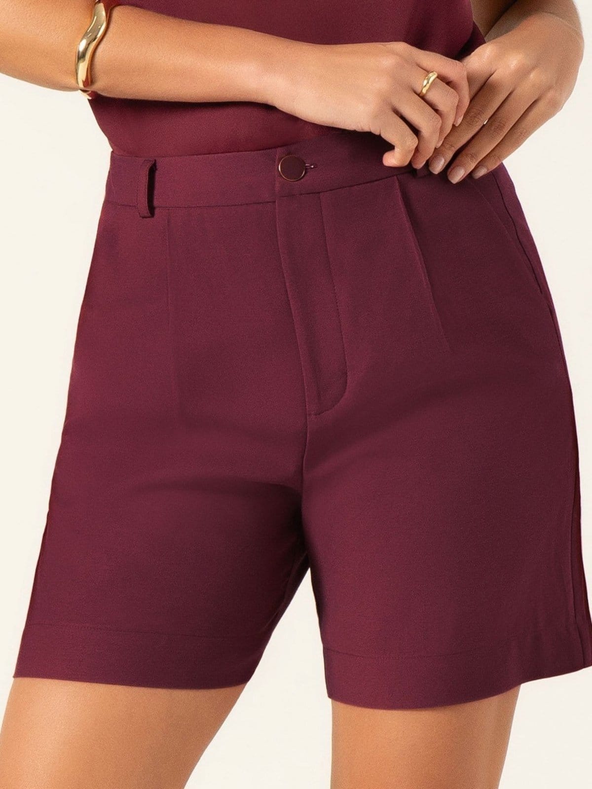 Vista 2 Bermuda de Alfaiataria em Viscose Ketlin Principessa vinho