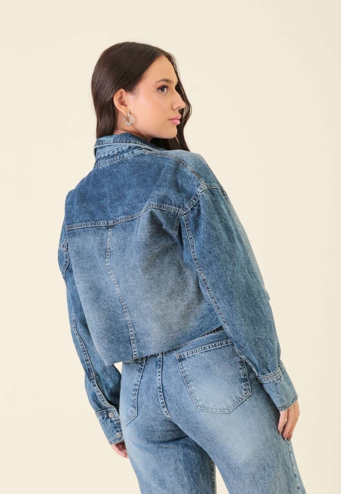 Vista 2 Jaqueta Jeans Pop Me Com Recortes E Bolso Pop Me azul