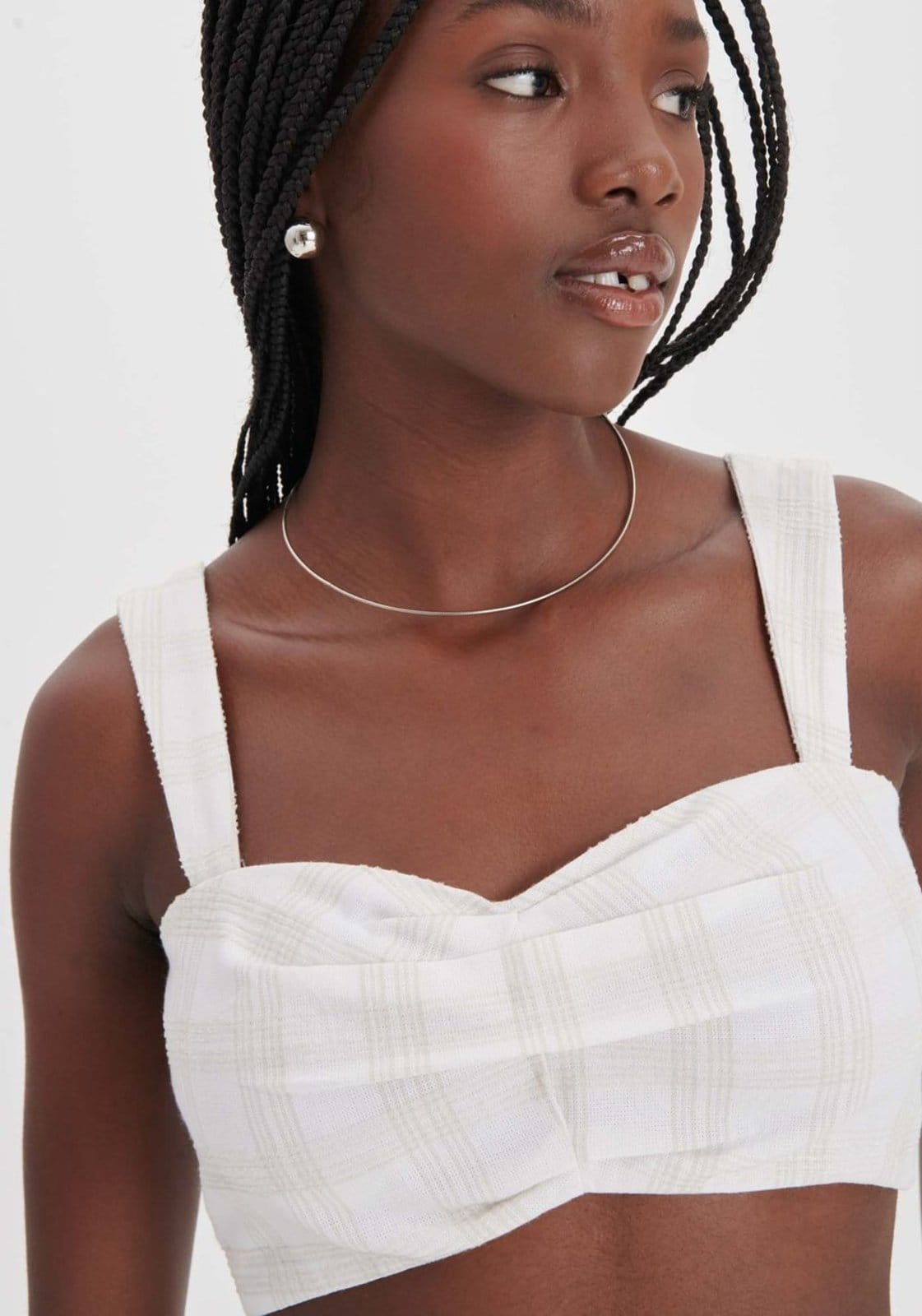 Vista 2 Top Cropped de Alças Xadrez My Favorite Things bege