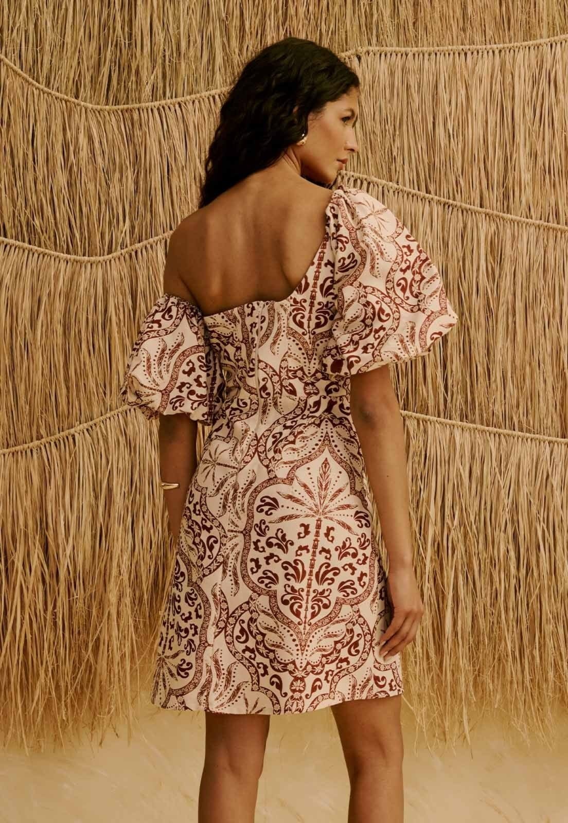 Vista 2 Vestido Curto com Manga Balone Estampado Palmas Del Sol CaCay marrom