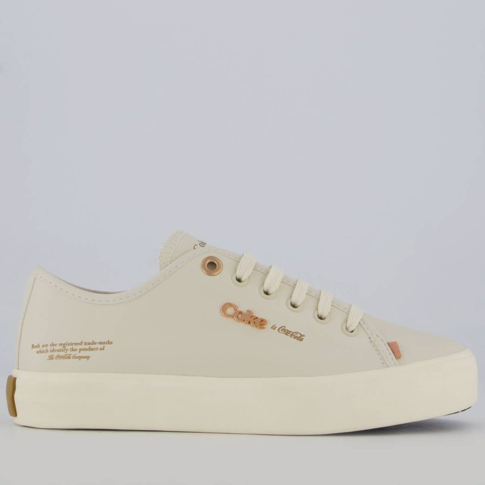 Vista principal Tênis Coca Cola Key West Town Feminino Off White Coca-Cola branco white